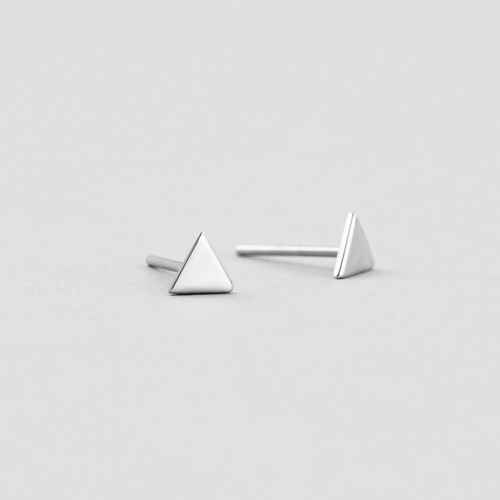 

Серебряные серьги Minimal ВС-148р
