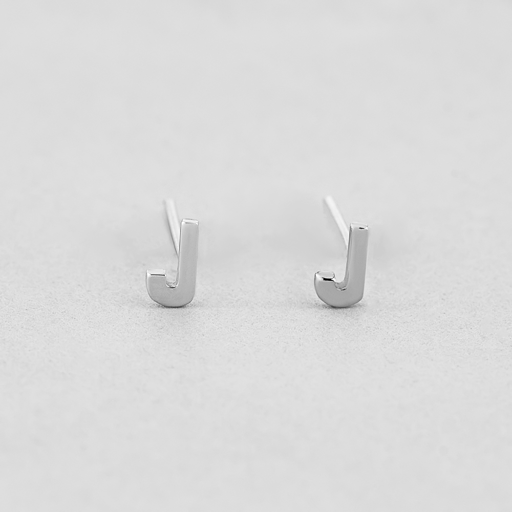 

Серьги Letter J