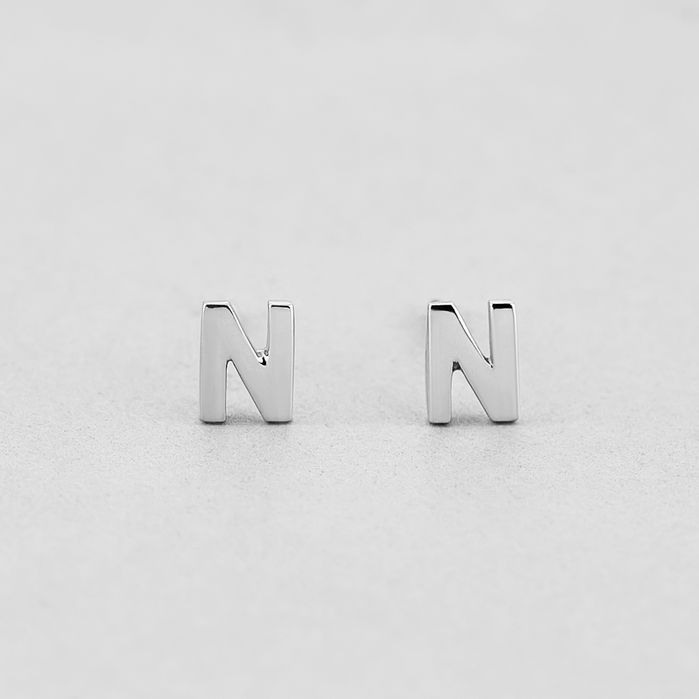 

Серьги Letter N