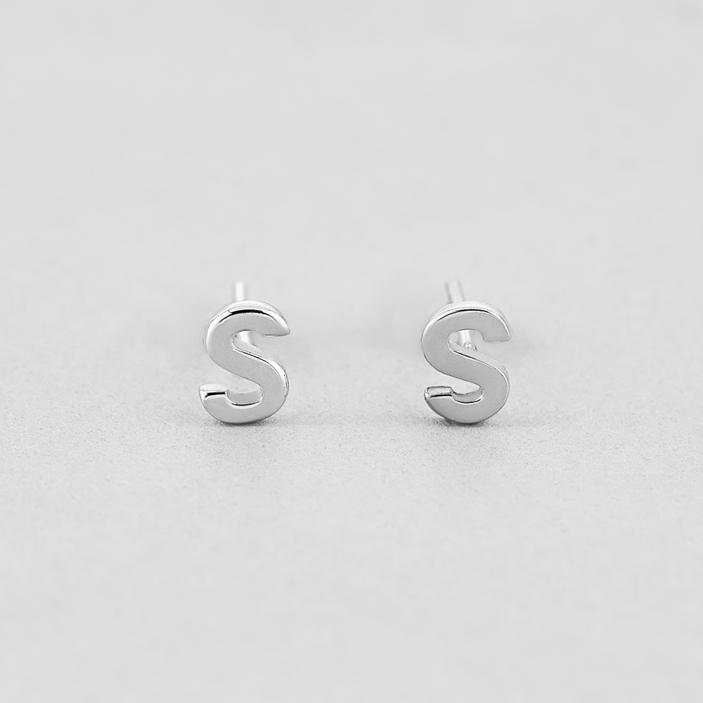 

Серьги Letter S