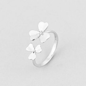 Серебряное кольцо цветок