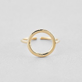 Золотое кольцо красивое