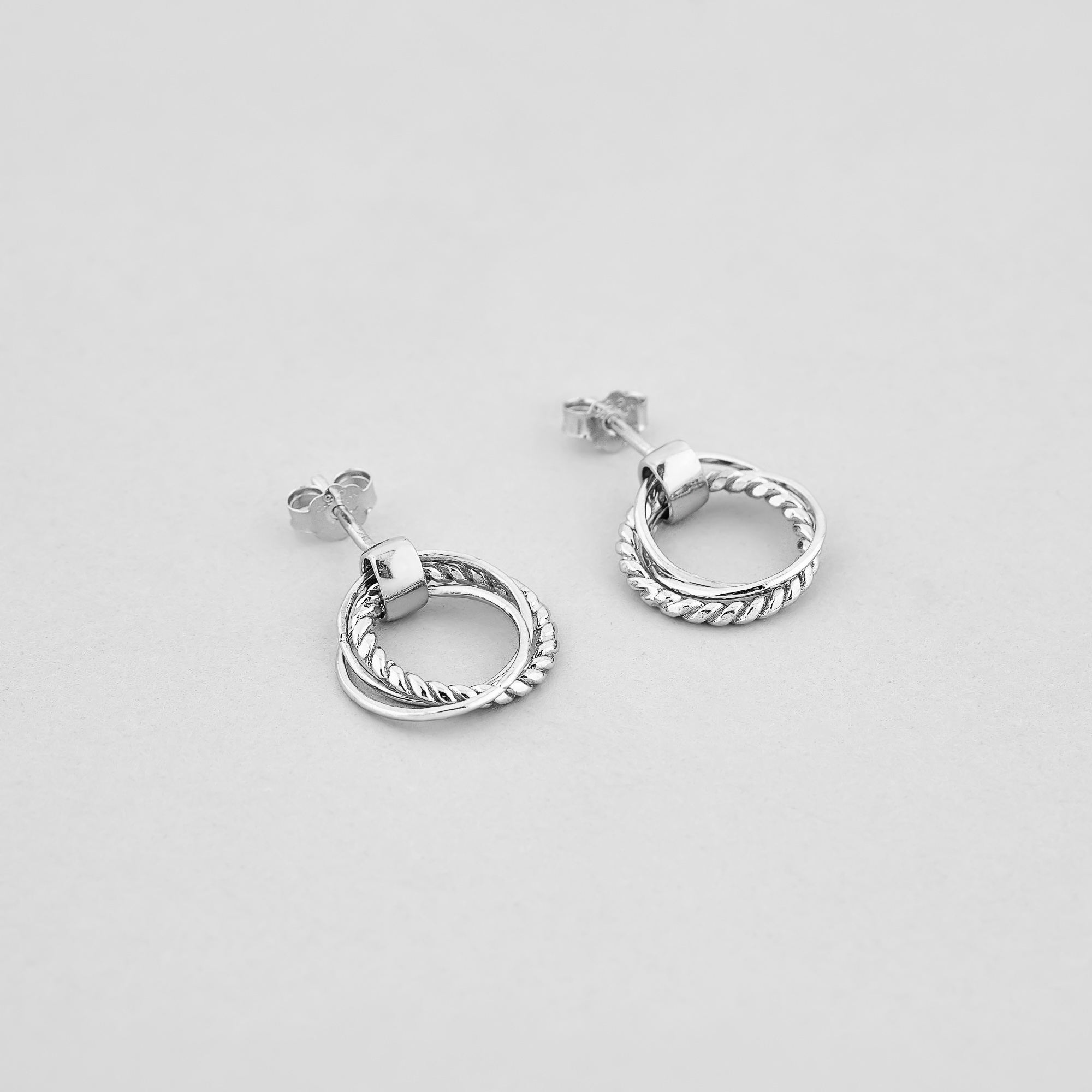 

Серебряные серьги Minimal 420/р