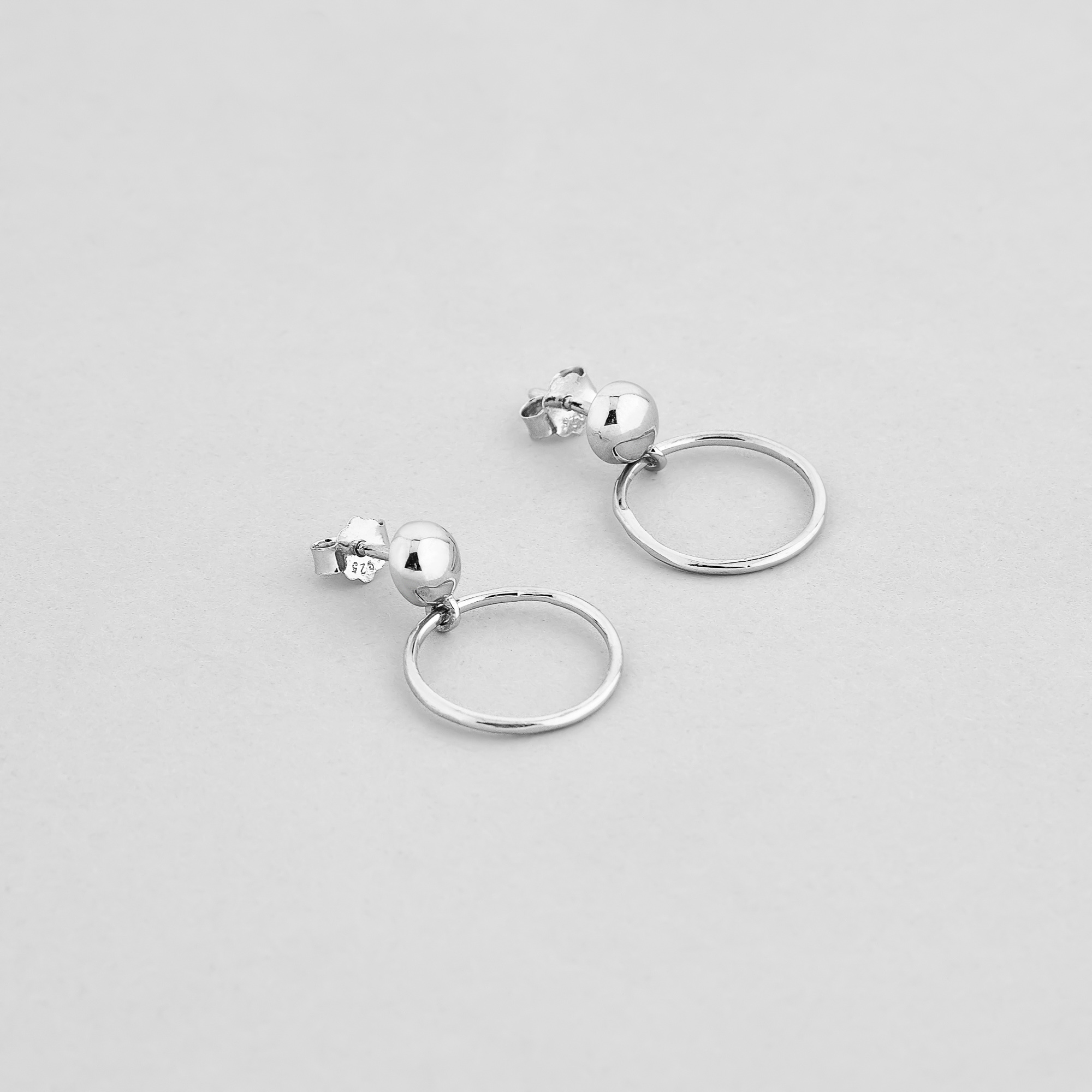 

Серебряные серьги Minimal 441/р