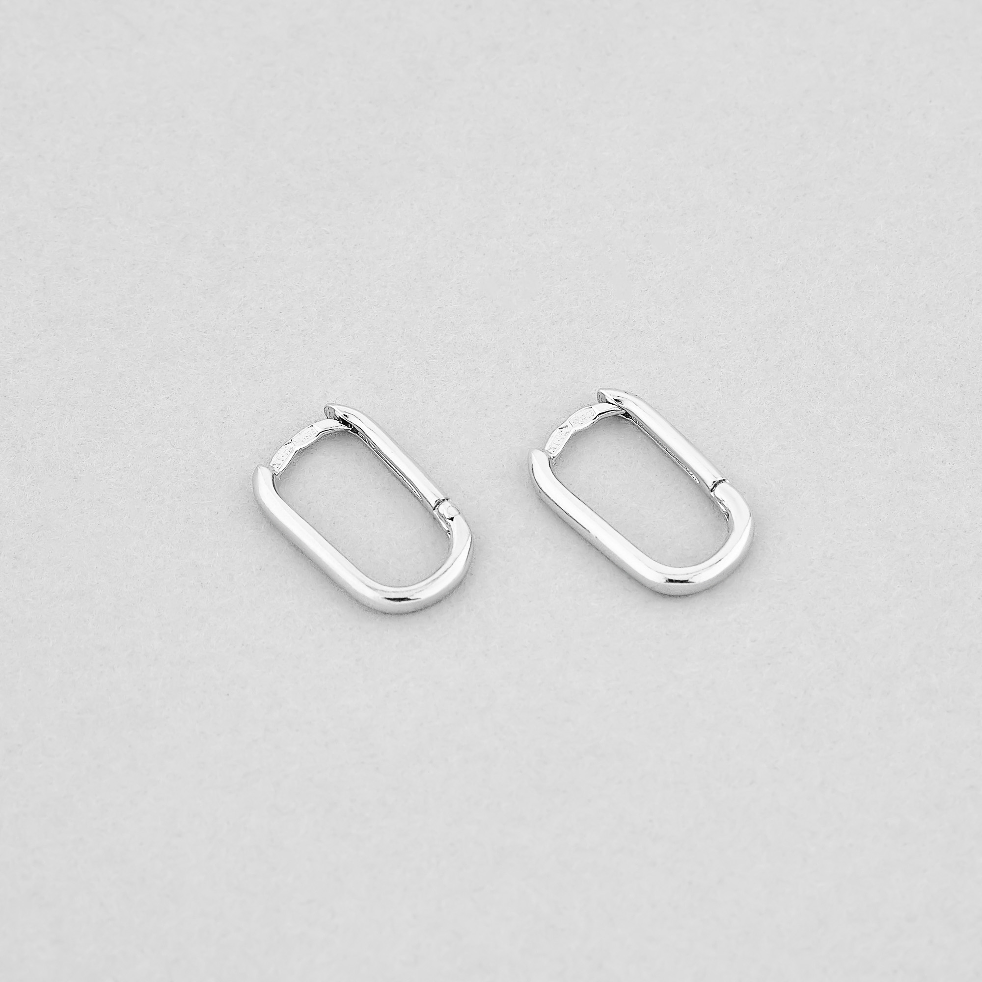 

Серебряные серьги Minimal 5111