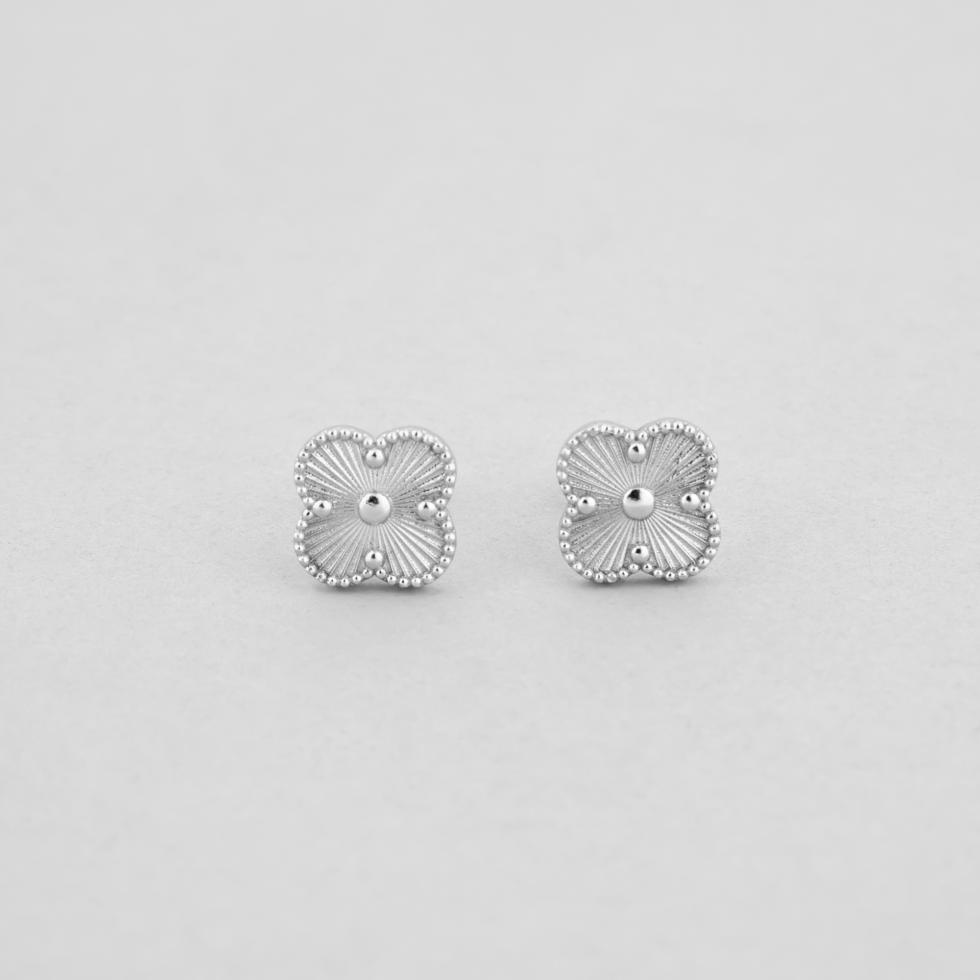 

Серебряные серьги Minimal 463/р