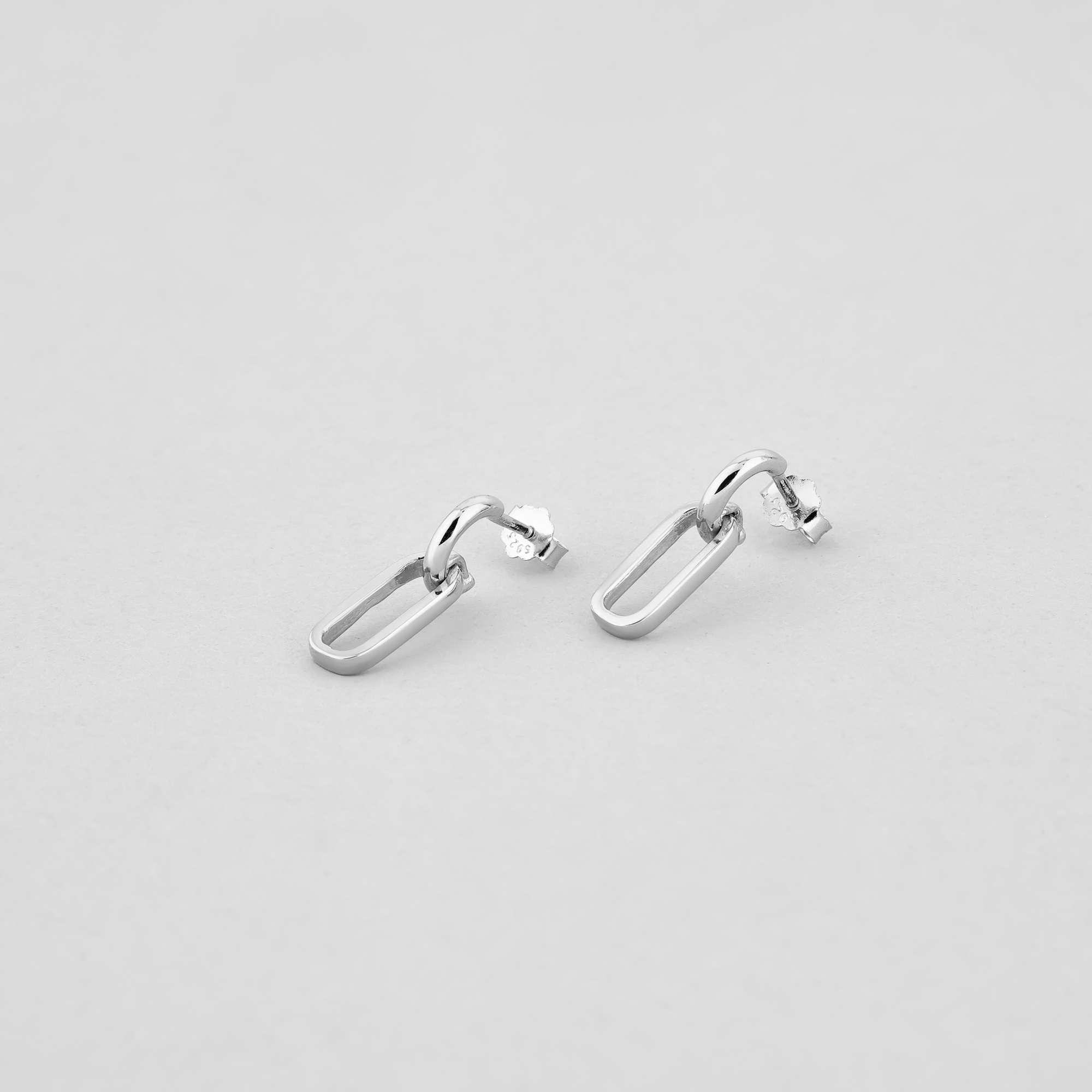 

Серебряные серьги Minimal 485/р