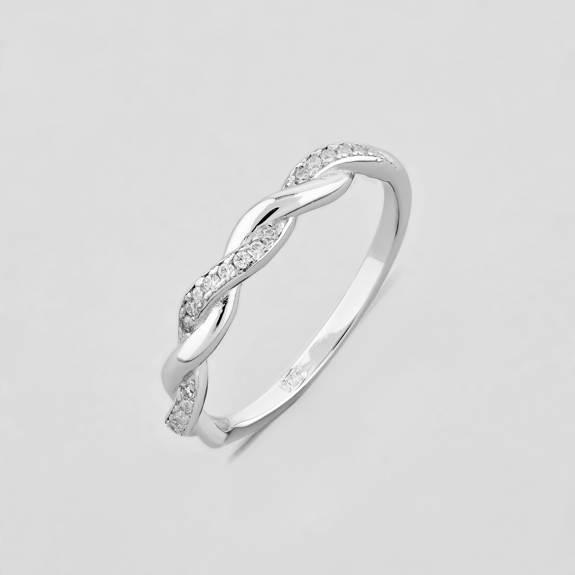 

Серебряное кольцо Minimal 510269б- 18