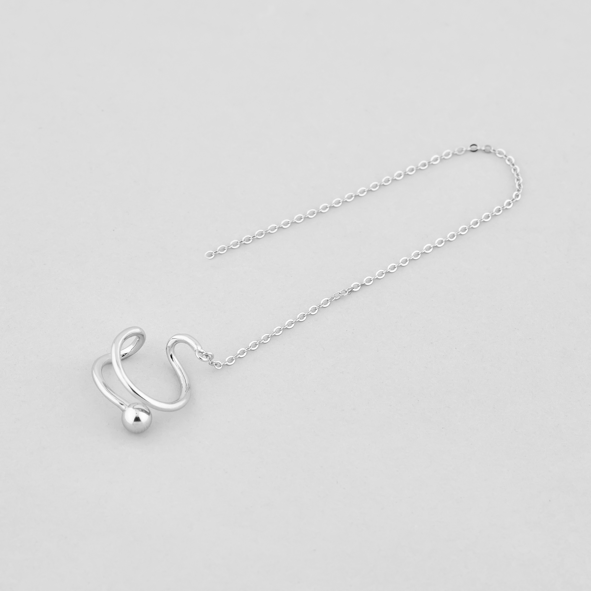 

Серьга Игривая сфера