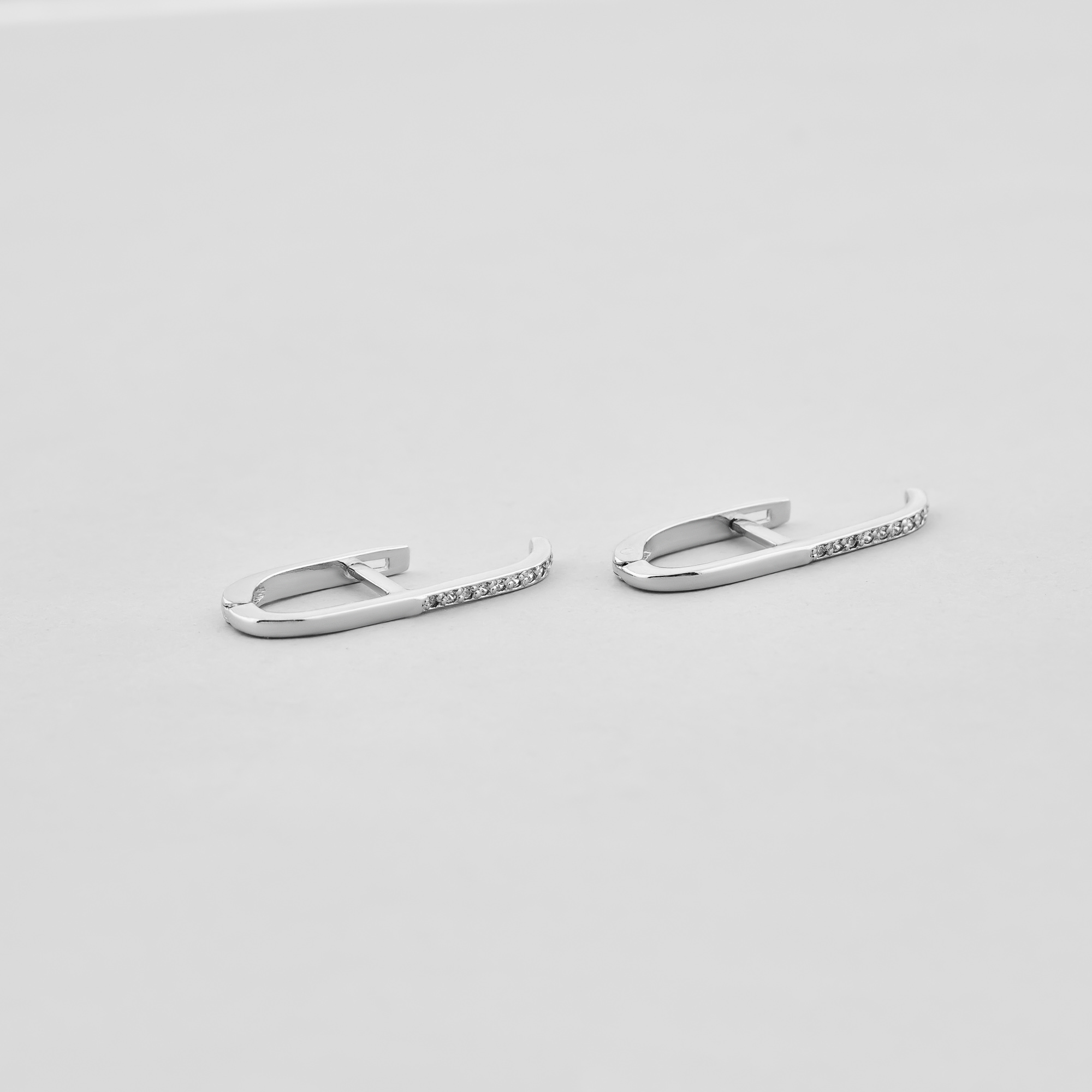 

Серебряные серьги Minimal 5238-р
