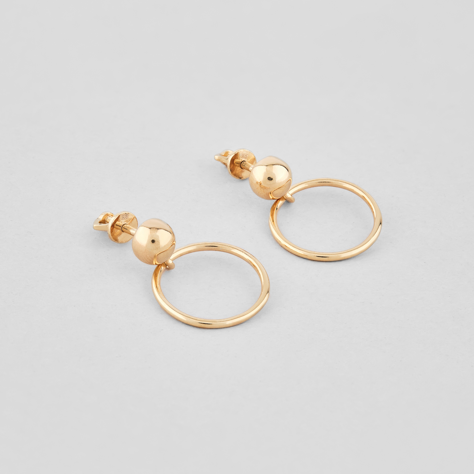 

Серьги Театральность