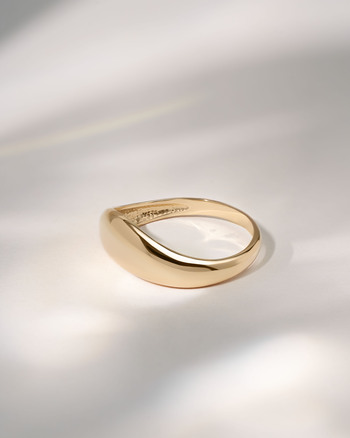 Золотое кольцо оригинального дизайна - уникальное украшение ручной работы