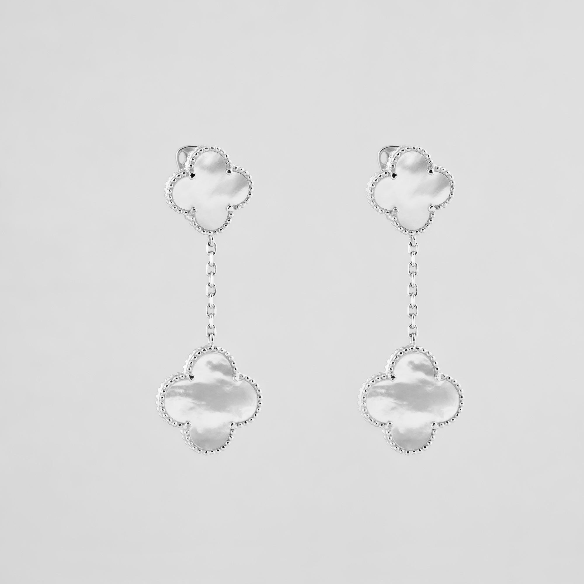 

Серебряные серьги Minimal 520635б
