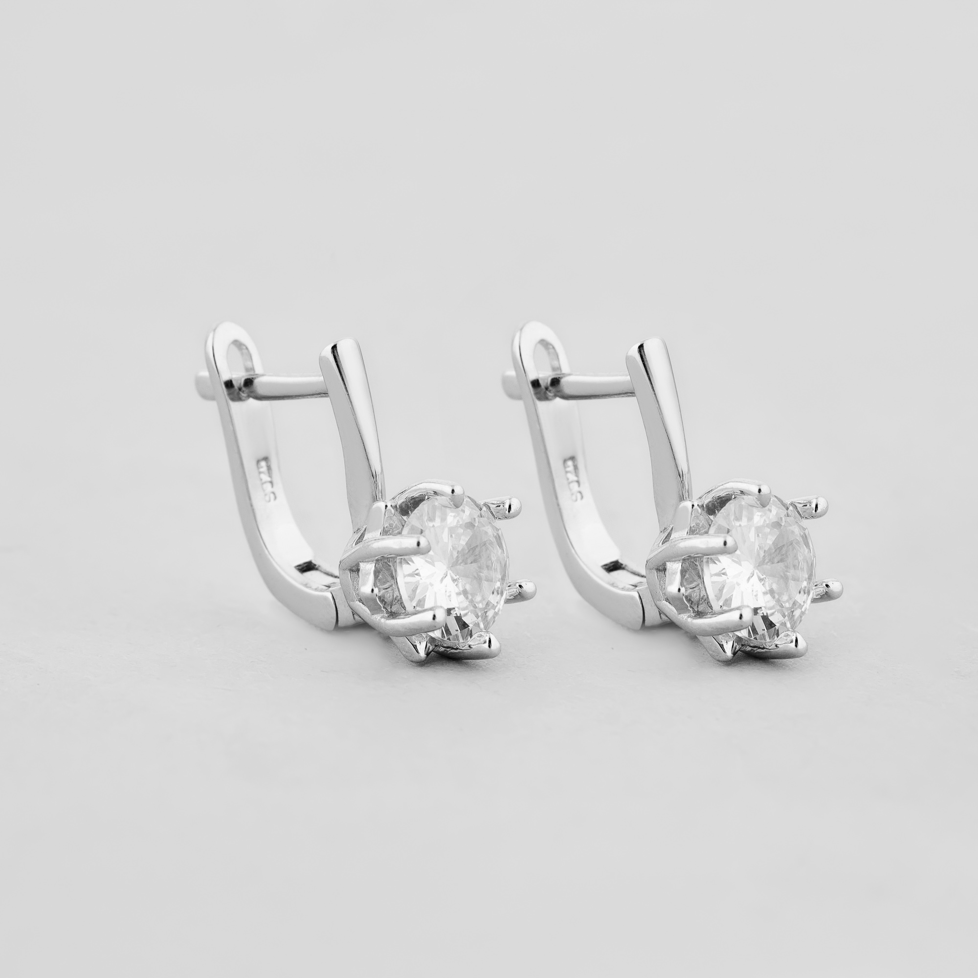 

Серебряные серьги Minimal 92-0017б