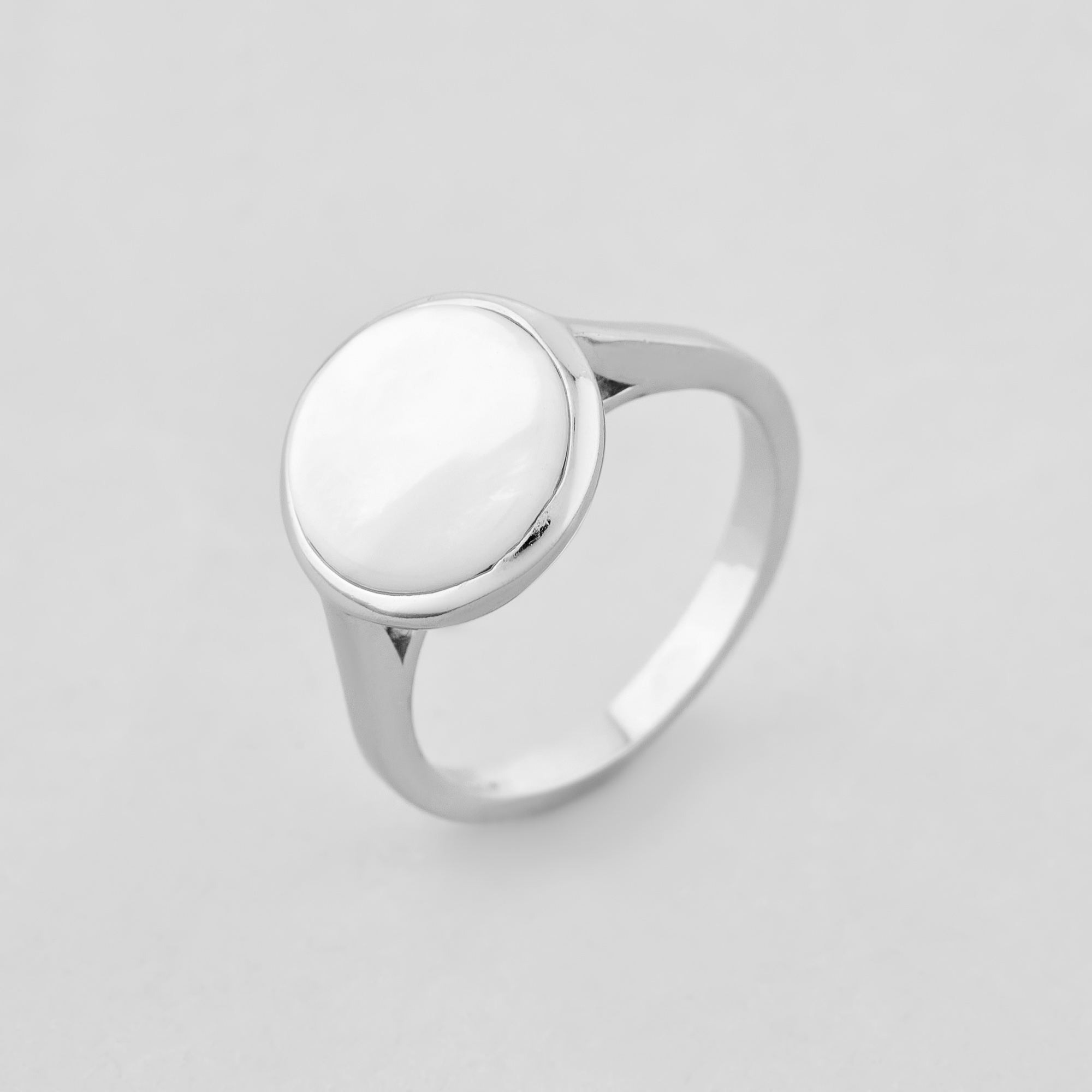 

Серебряное кольцо Minimal 9510233б-17.5 17.5