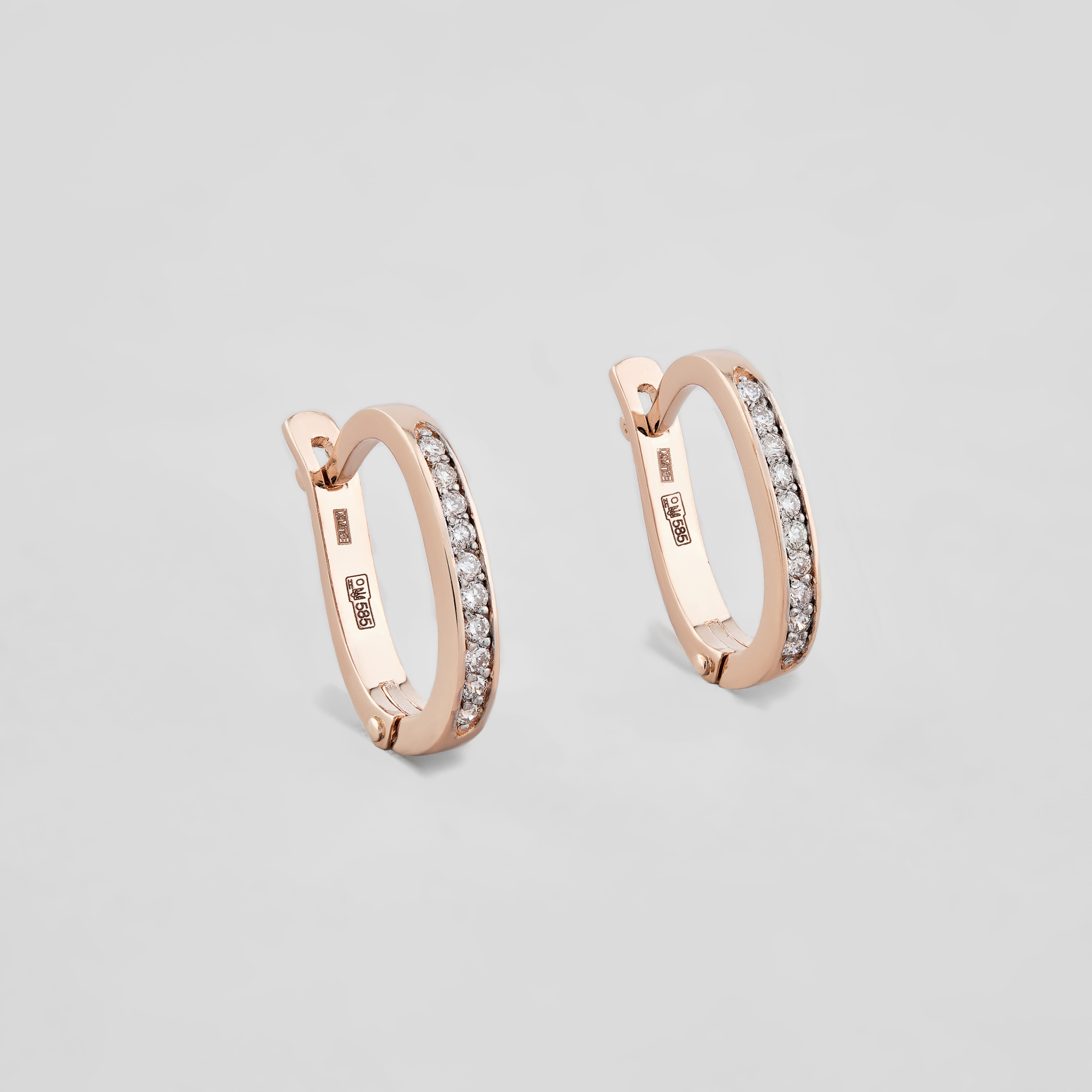 

Золотые серьги Minimal с685к-бр-ч