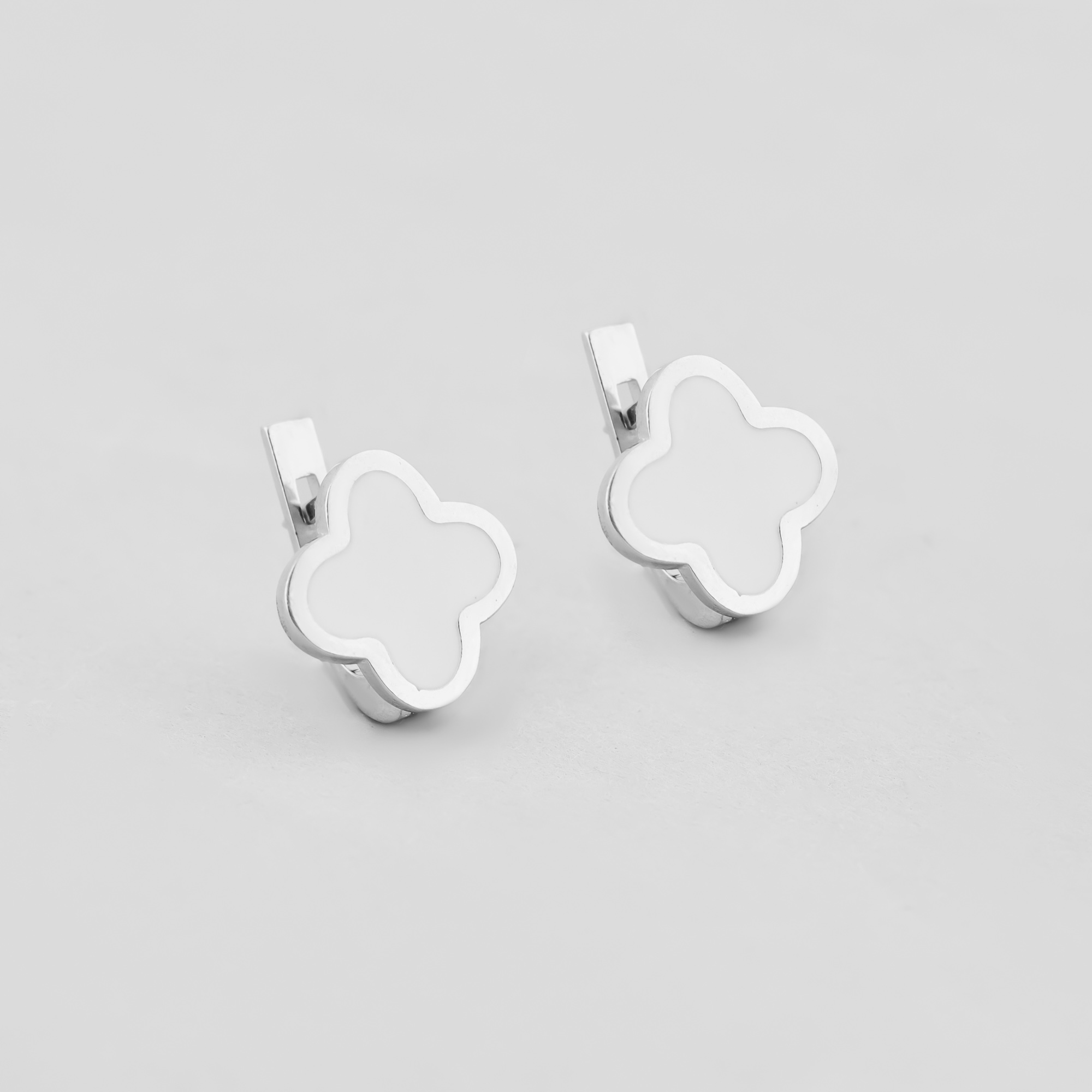 

Серьги Власть