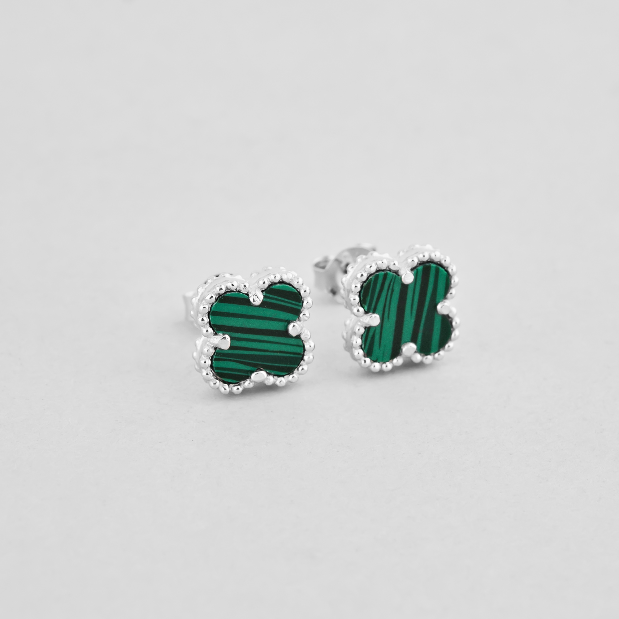 

Серебряные серьги Minimal 9520251з