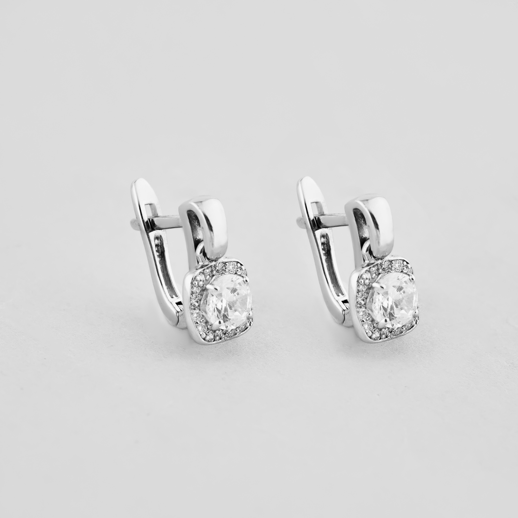 

Серьги Секрети очарования