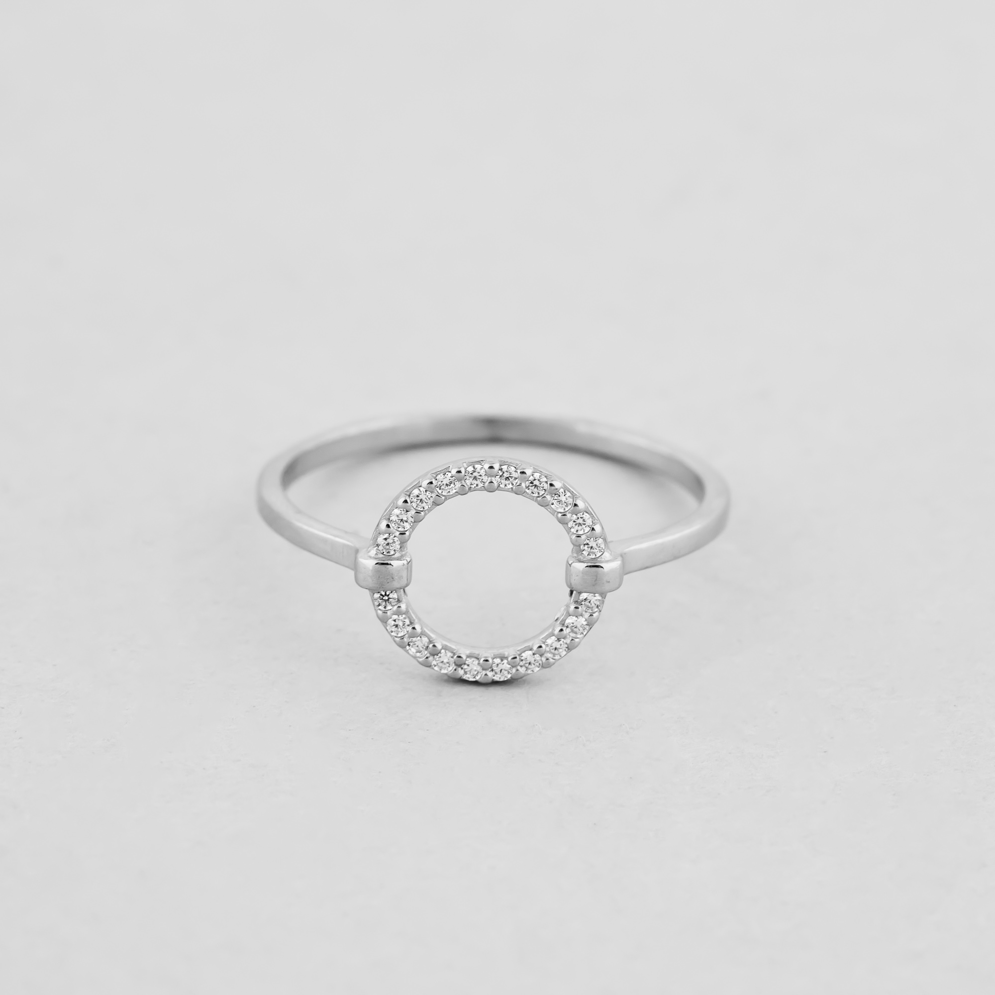 

Серебряное кольцо Minimal 1935- 17