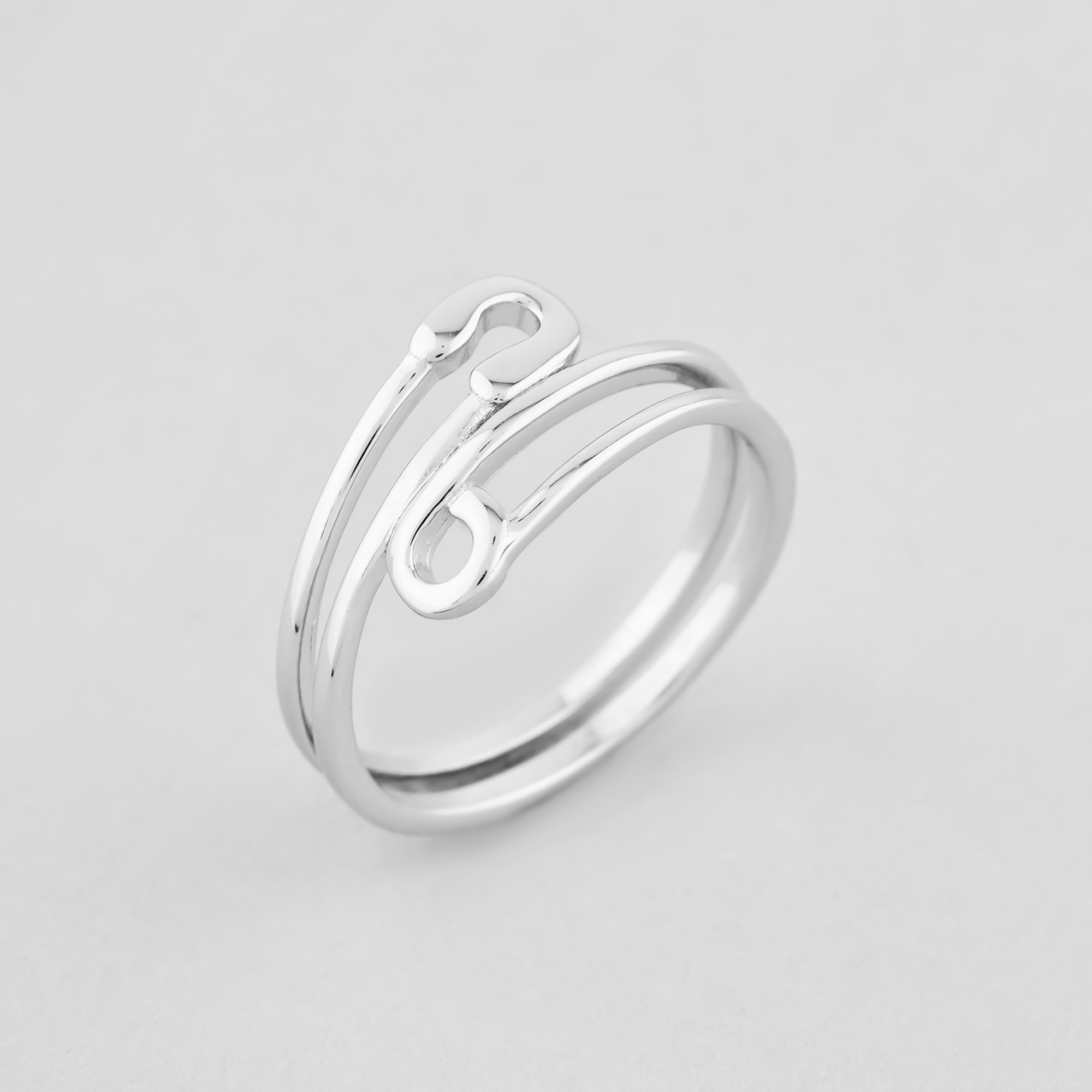 

Серебряное кольцо Minimal 510440