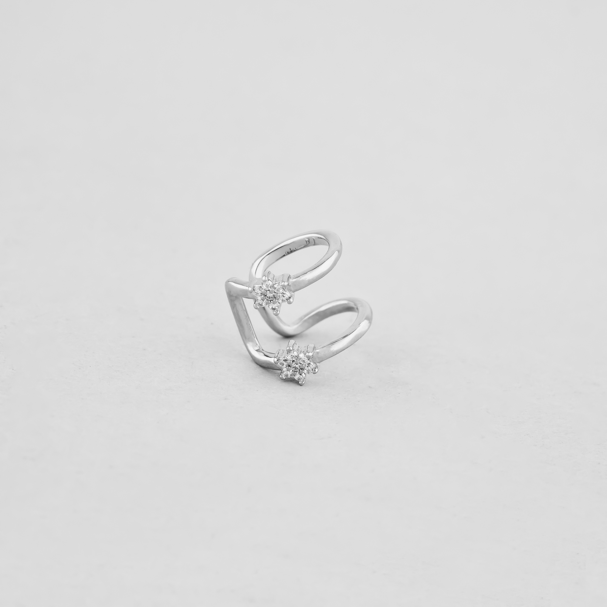 

Серебряные серьги Minimal 521008