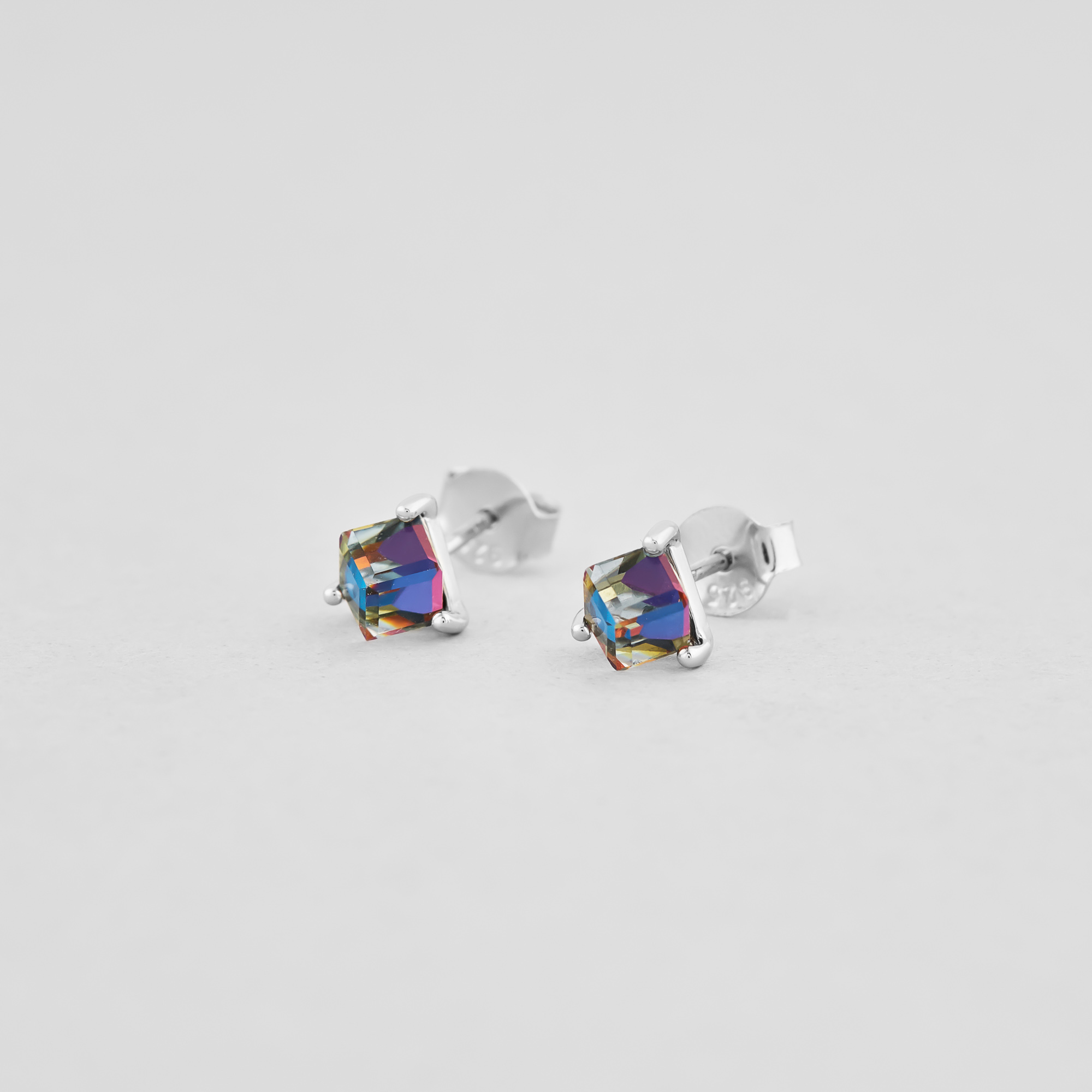 

Серебряные серьги Minimal 9520383х
