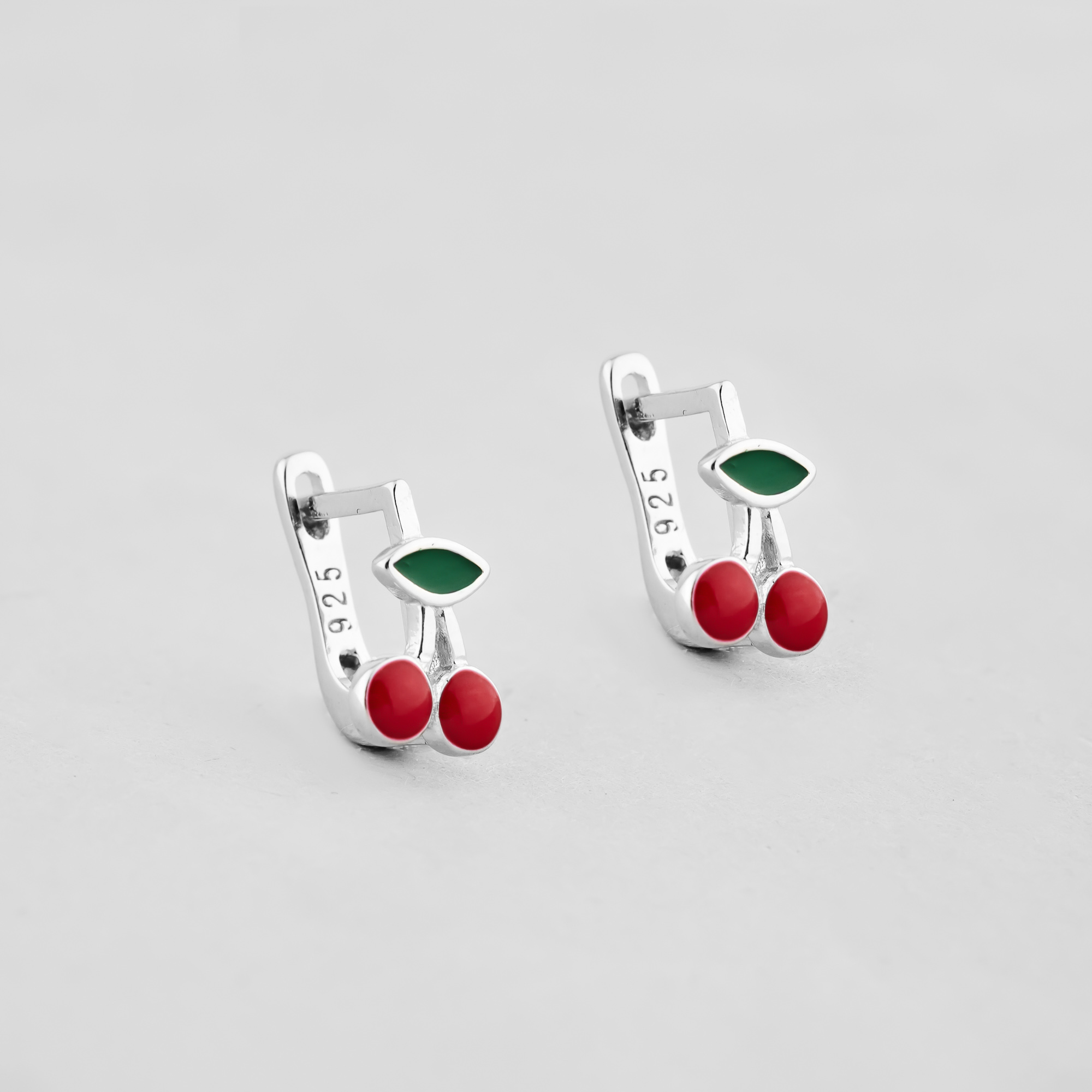 

Серебряные серьги Minimal 520990зк