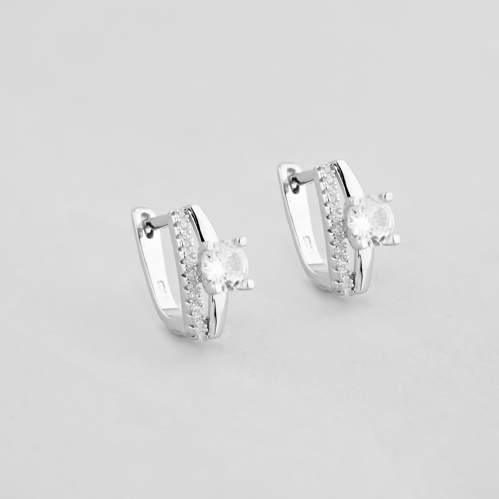 

Серебряные серьги Minimal 9520414б
