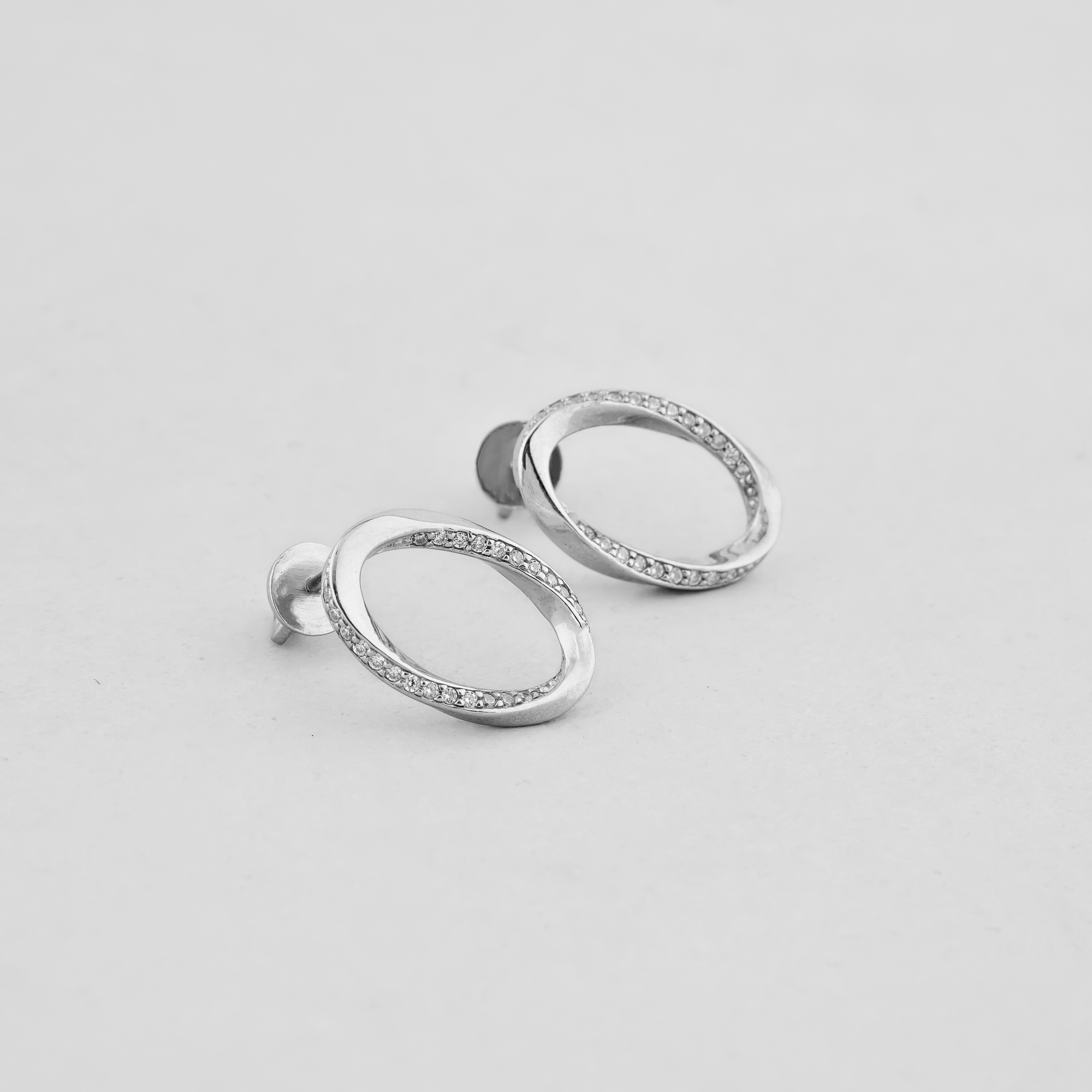 

Серебряные серьги Minimal 21197р
