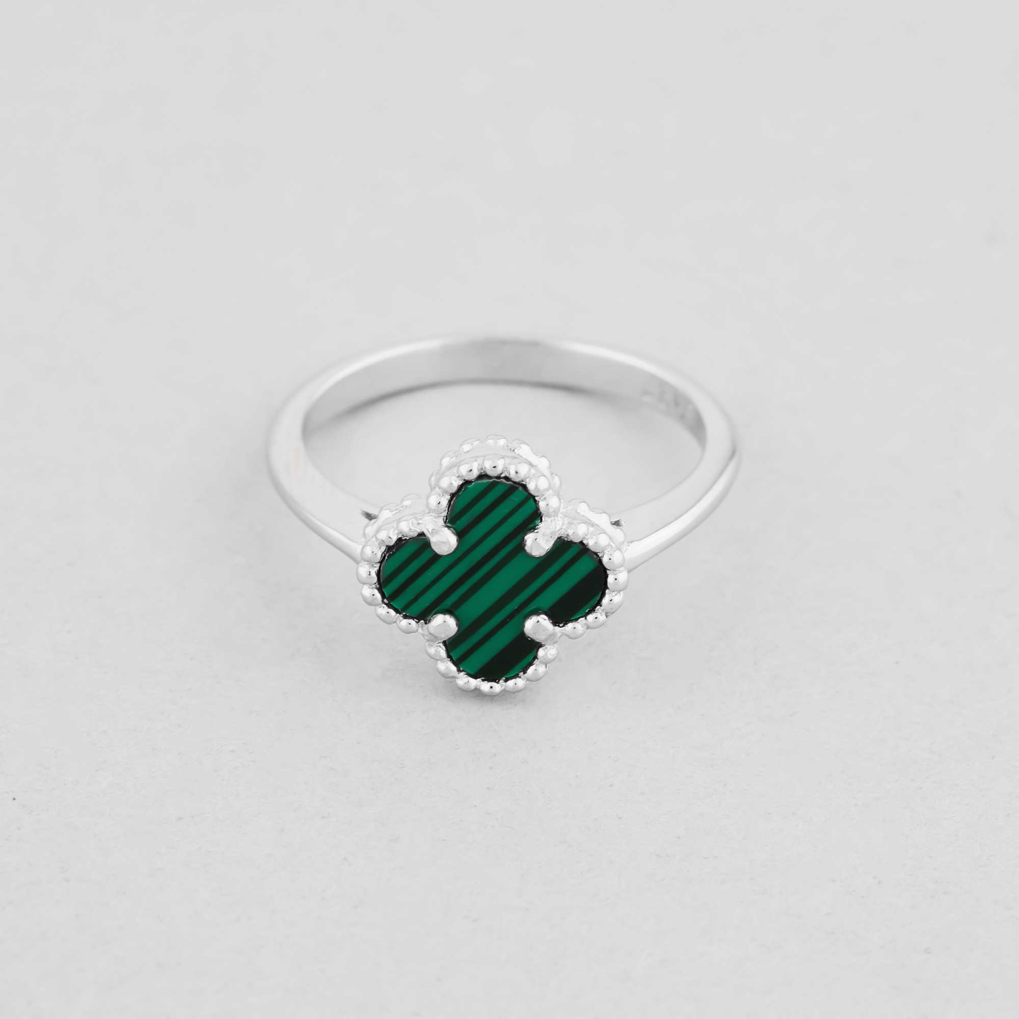 

Серебряное кольцо Minimal 9510197з- 16