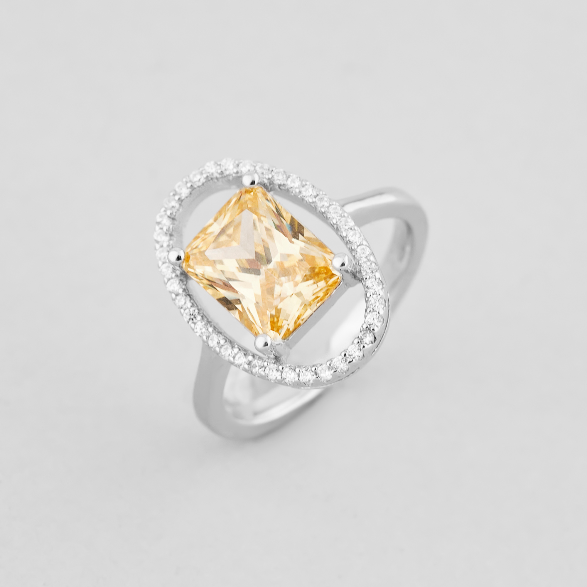 

Кольцо Королевское утешение