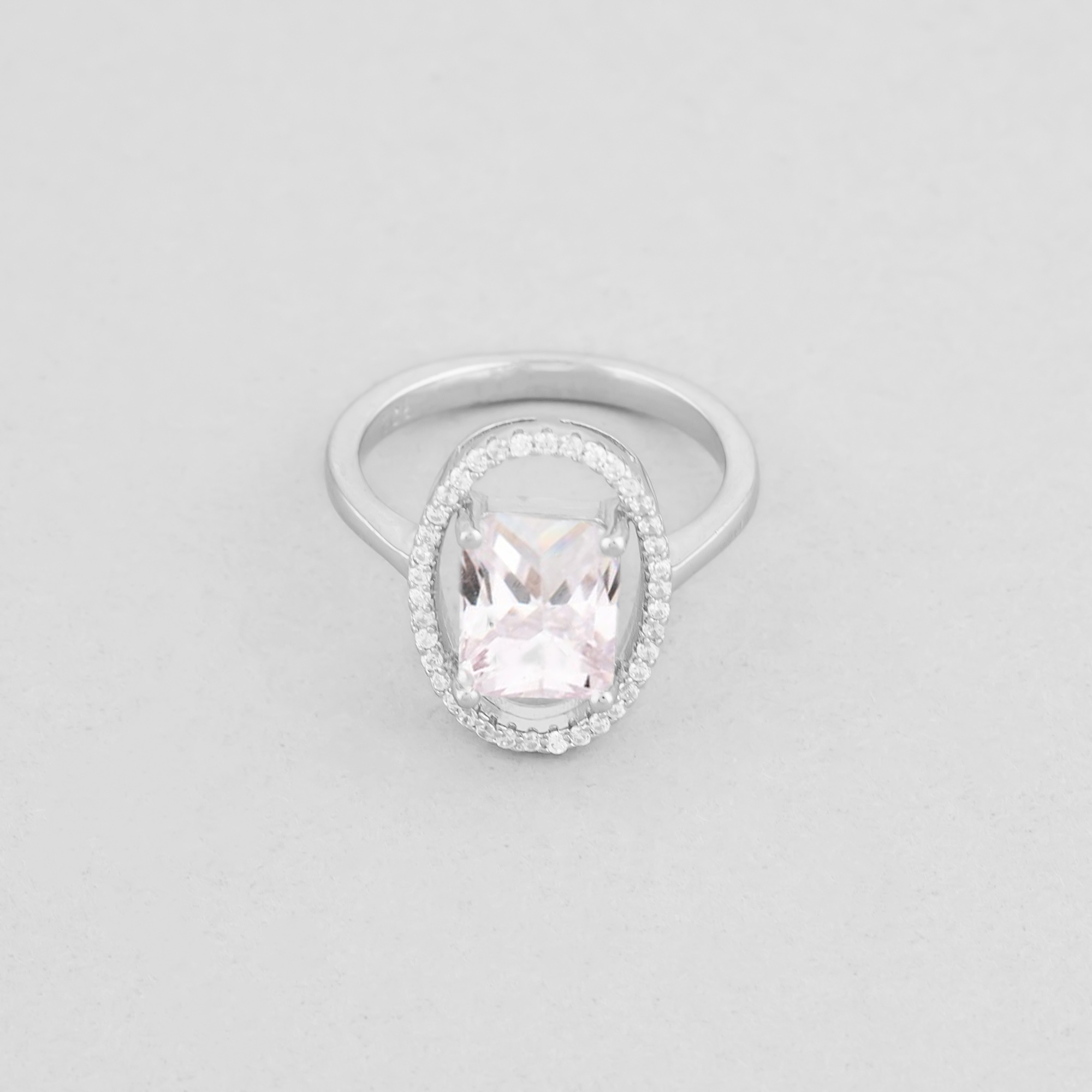 

Серебряное кольцо Minimal 9510343рб- 17