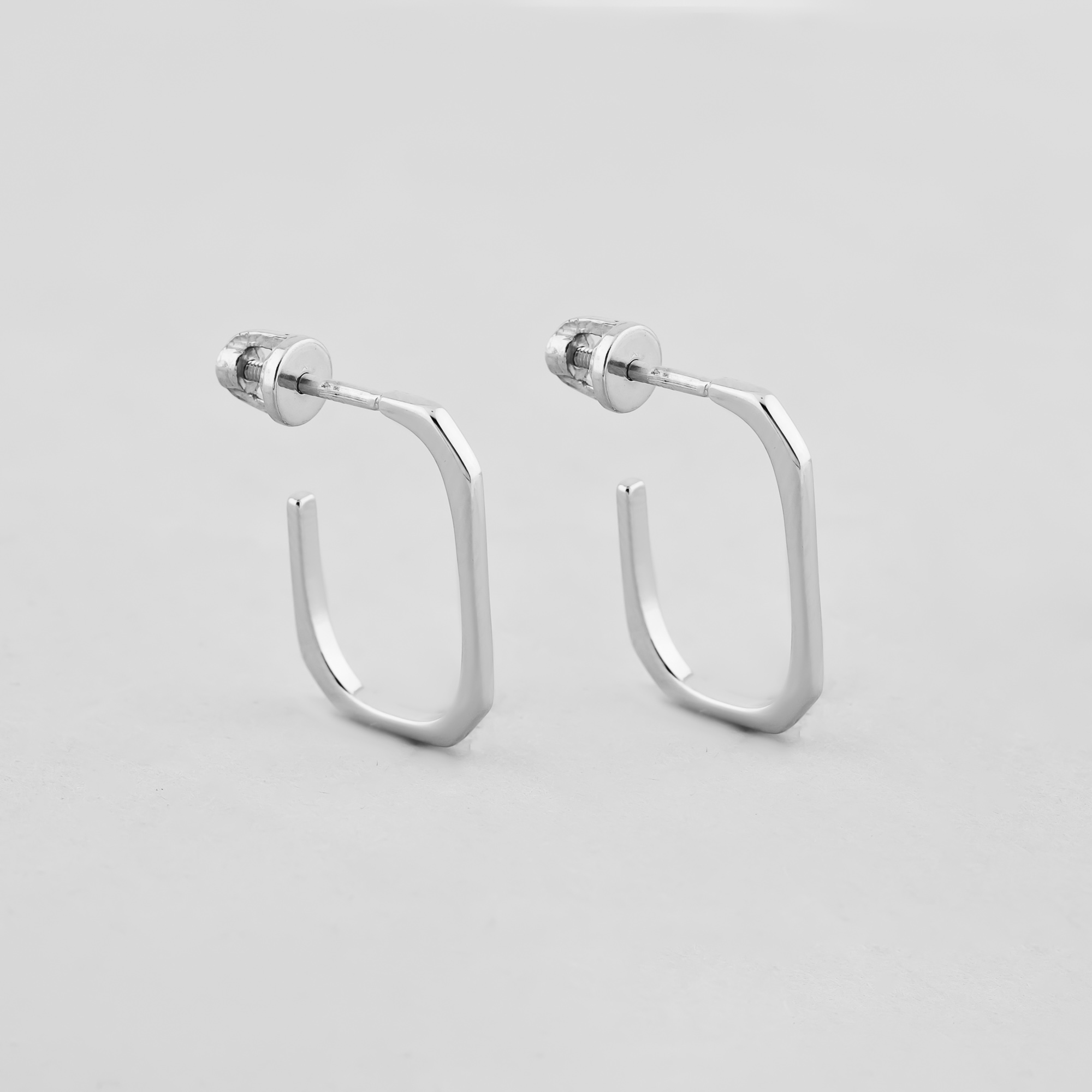 

Серебряные серьги Minimal ВС-532р
