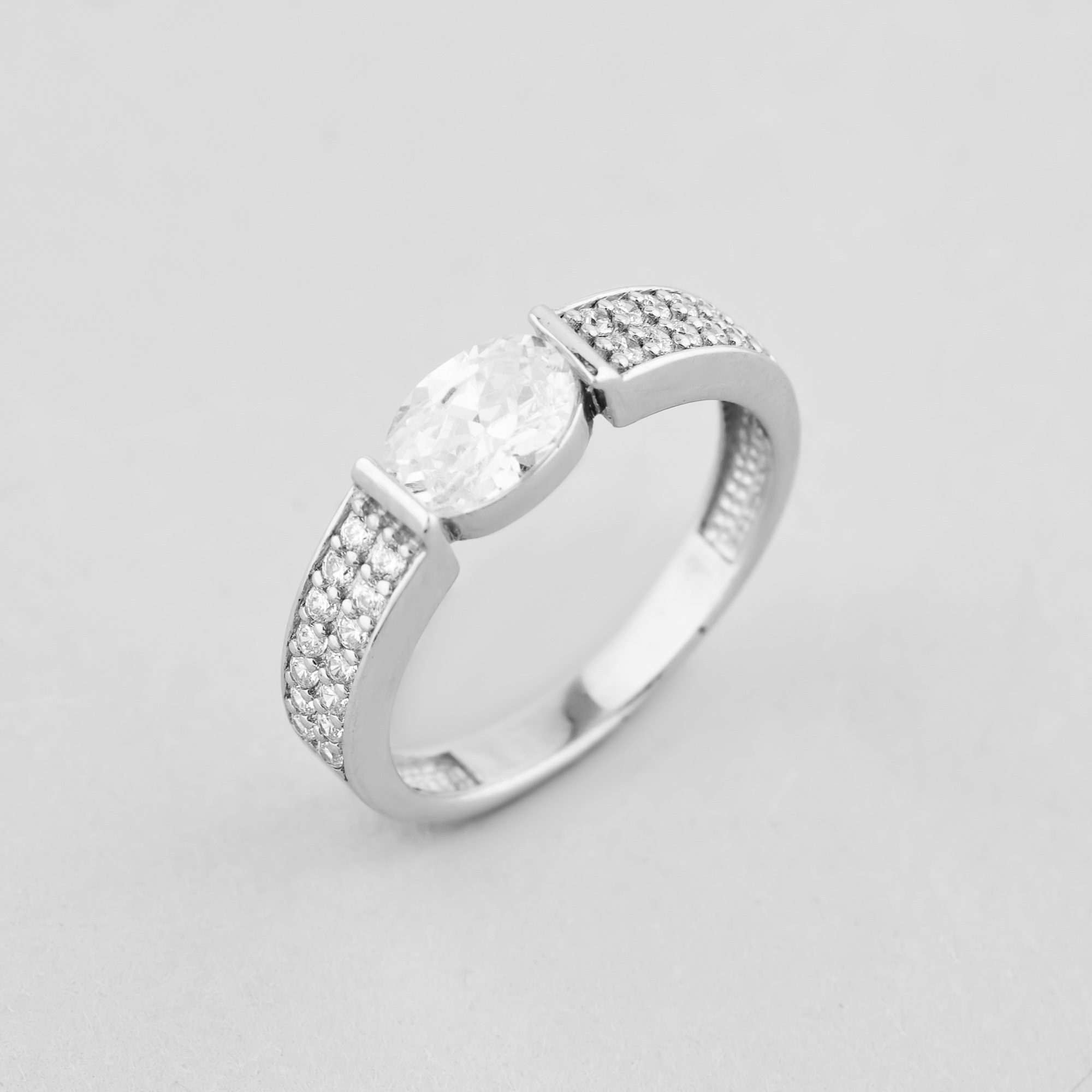 

Кольцо Сияние