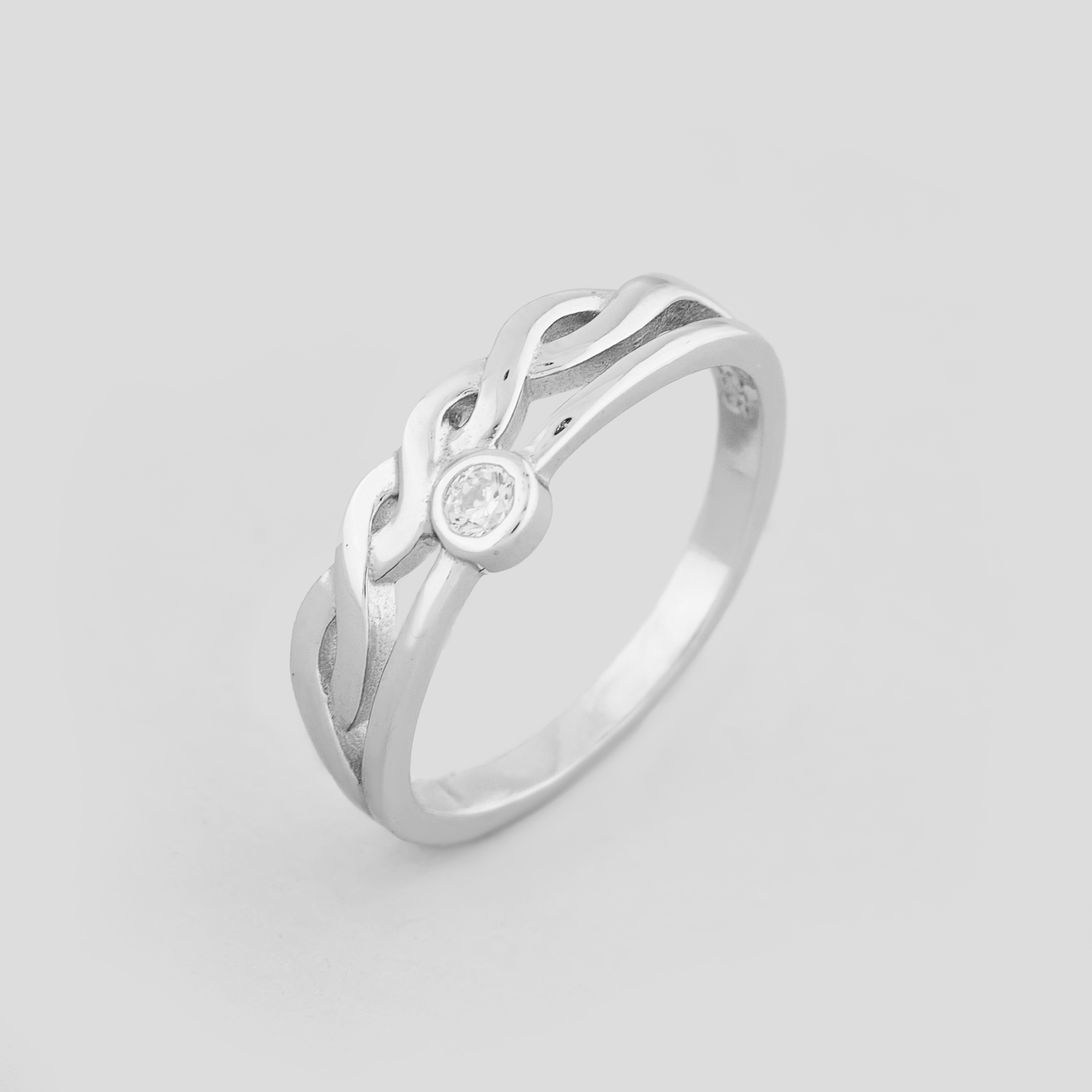 

Серебряное кольцо Minimal 510356б- 16