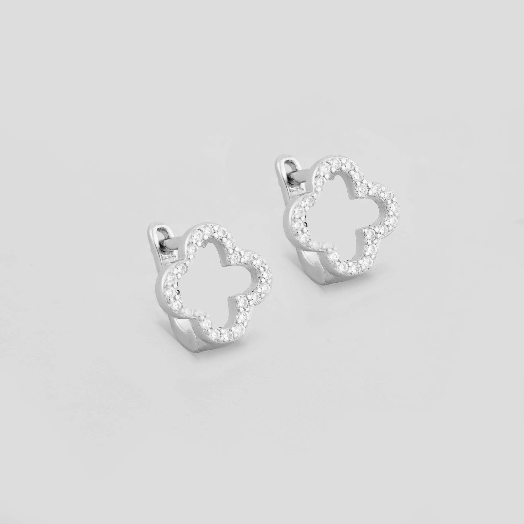 

Серебряные серьги Minimal 520751б