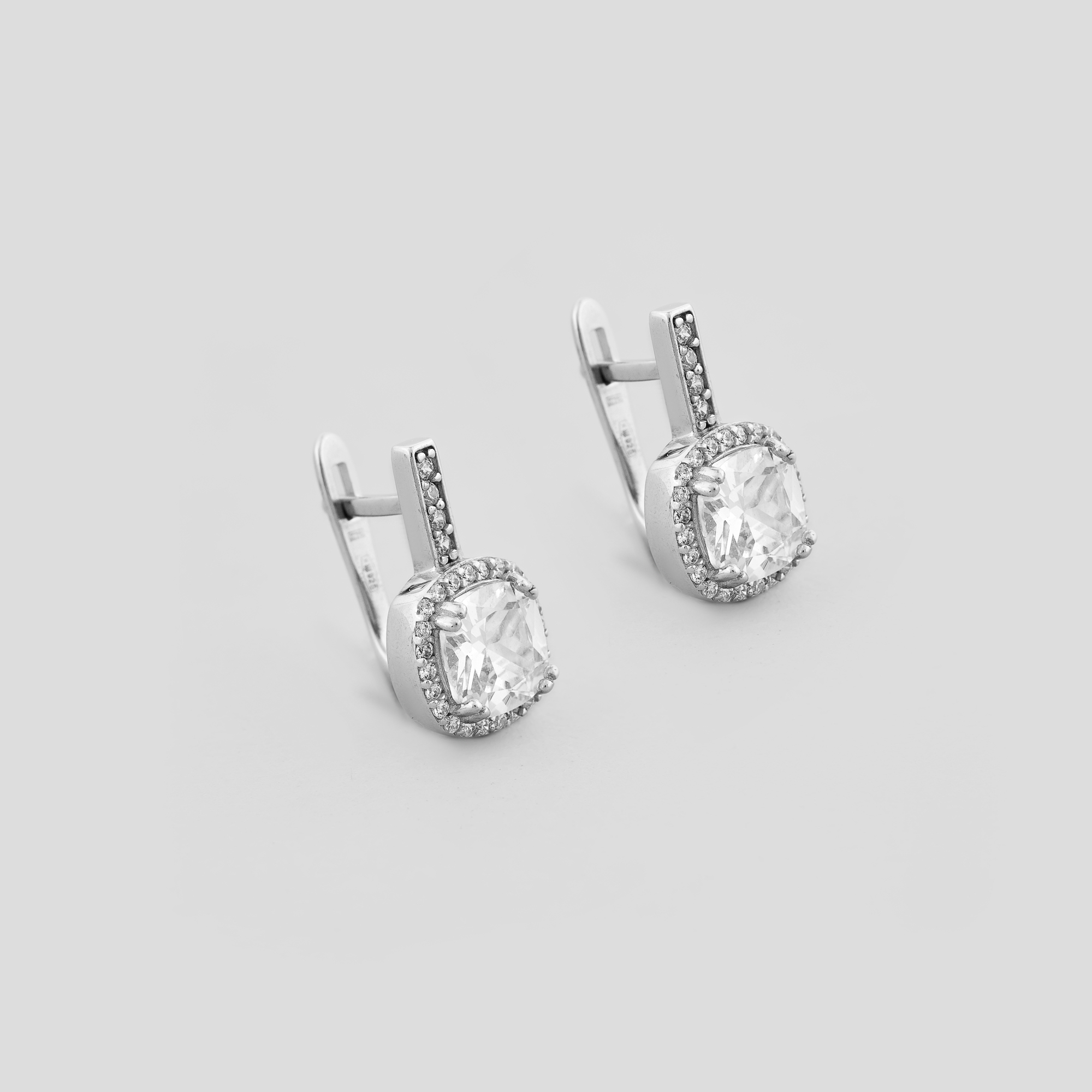 

Серебряные серьги Minimal 20806