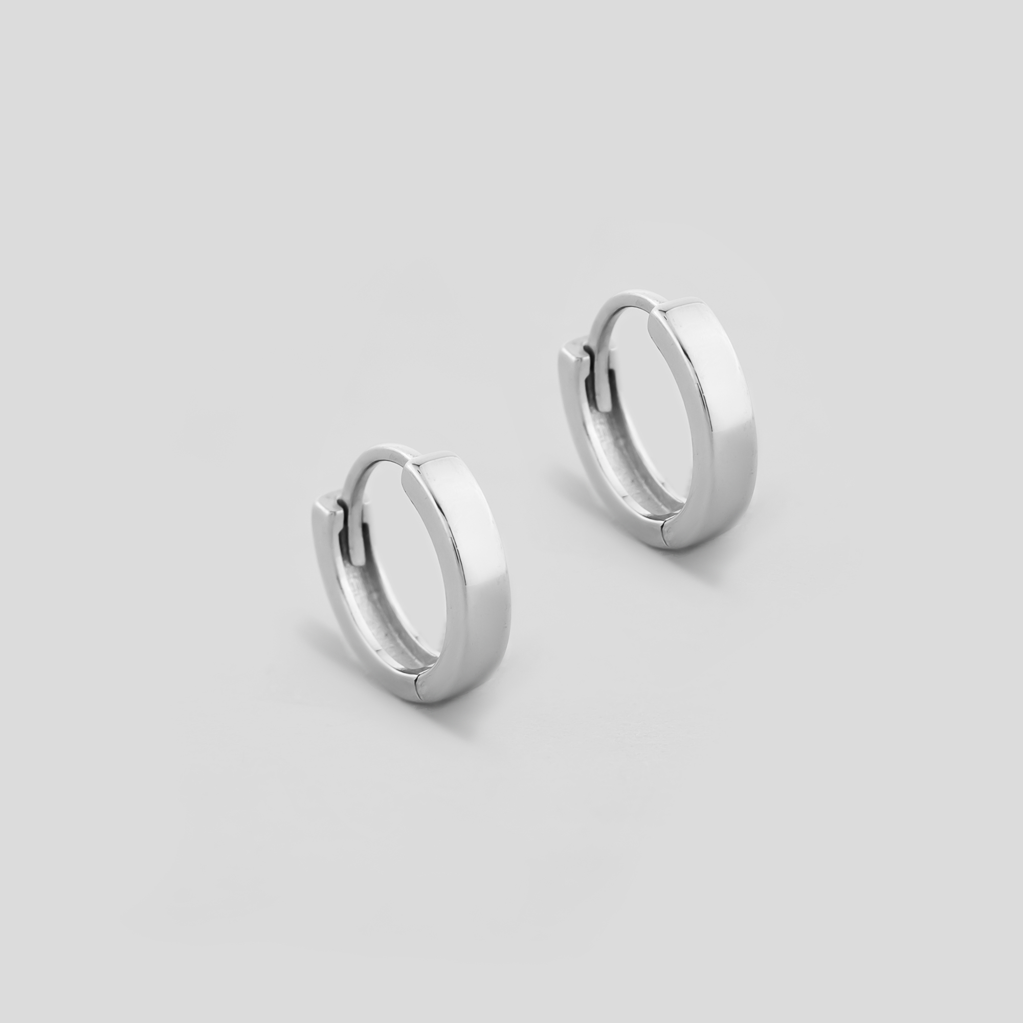 

Серебряные серьги Minimal 20716
