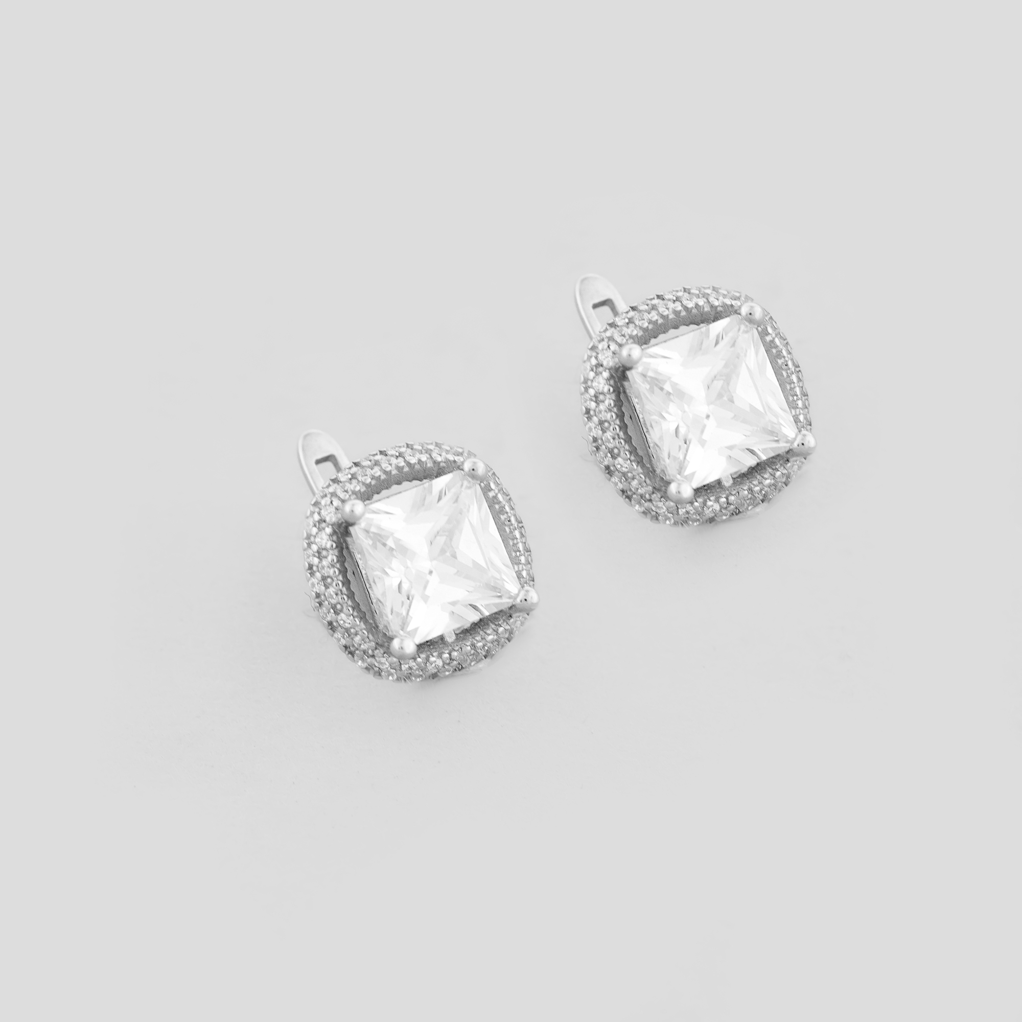 

Серебряные серьги Minimal 20727