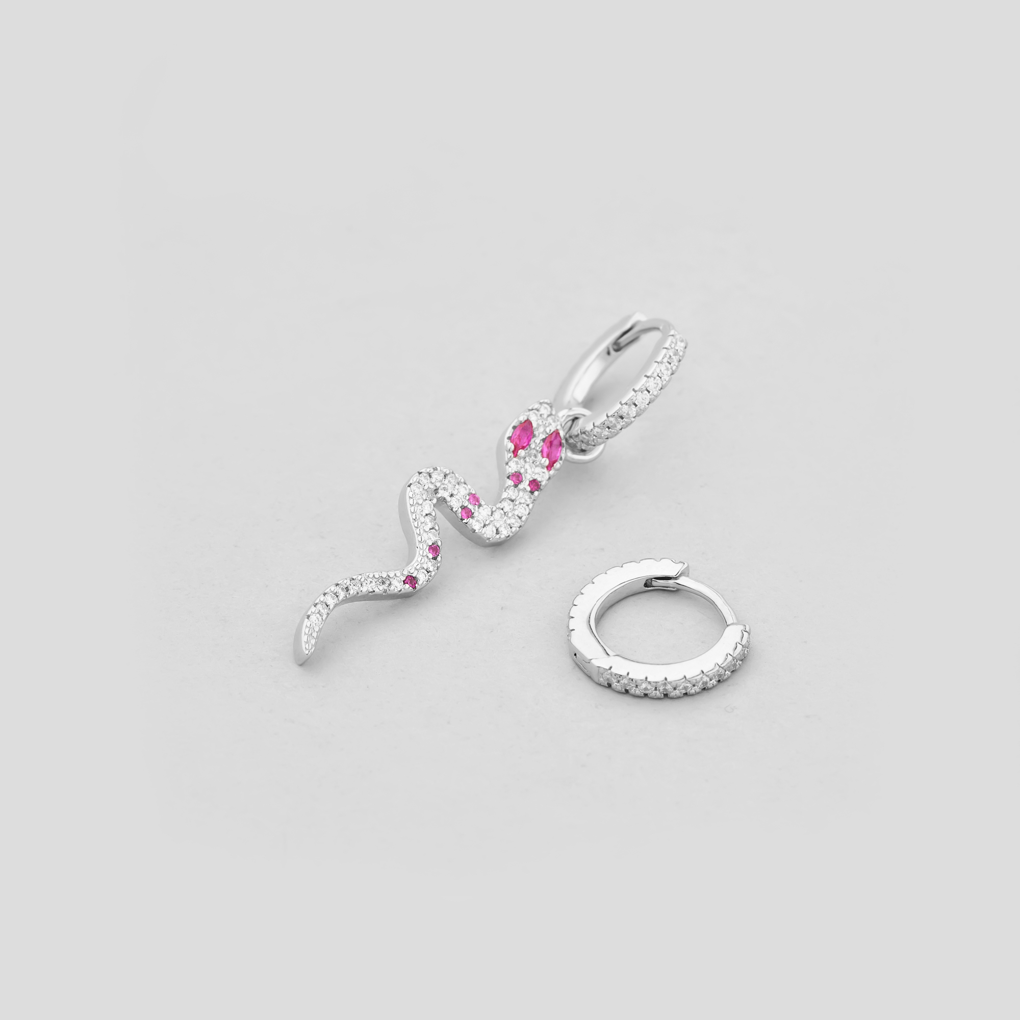 

Серьги Игривая змейка