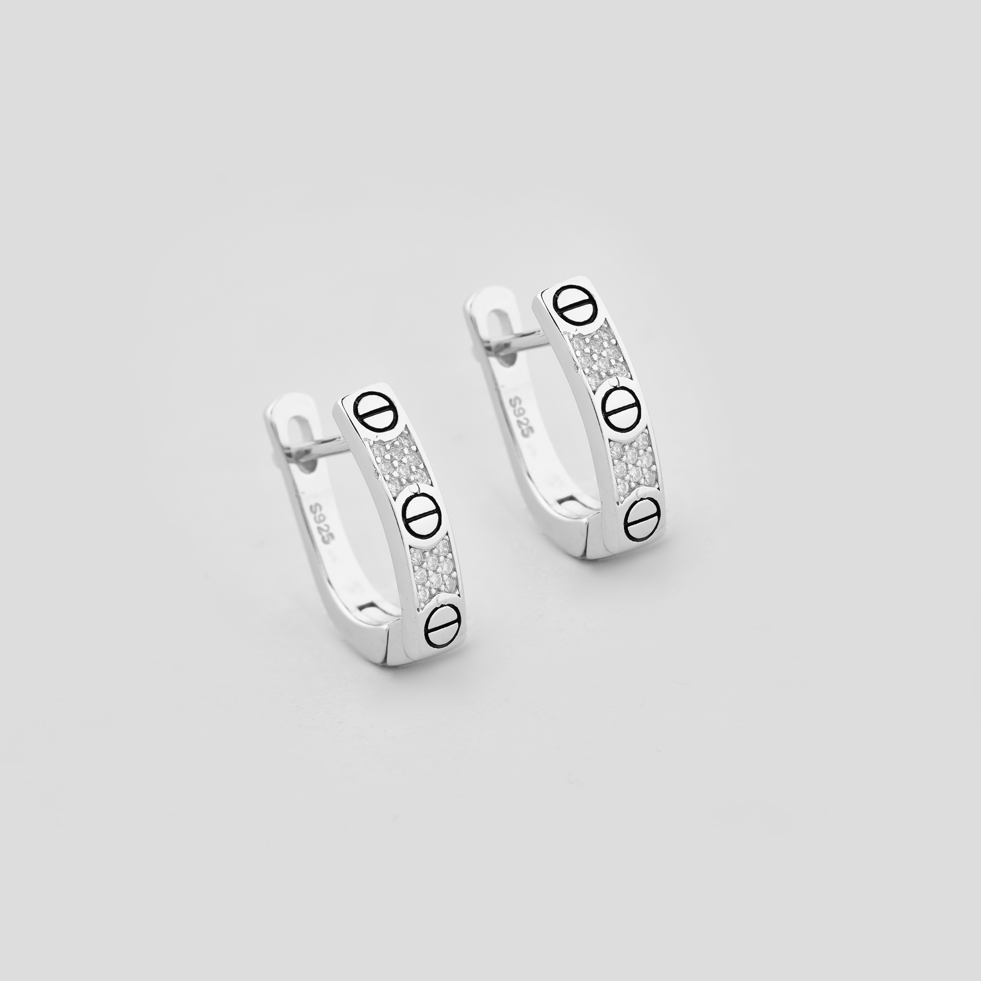 

Серебряные серьги Minimal 9520354б