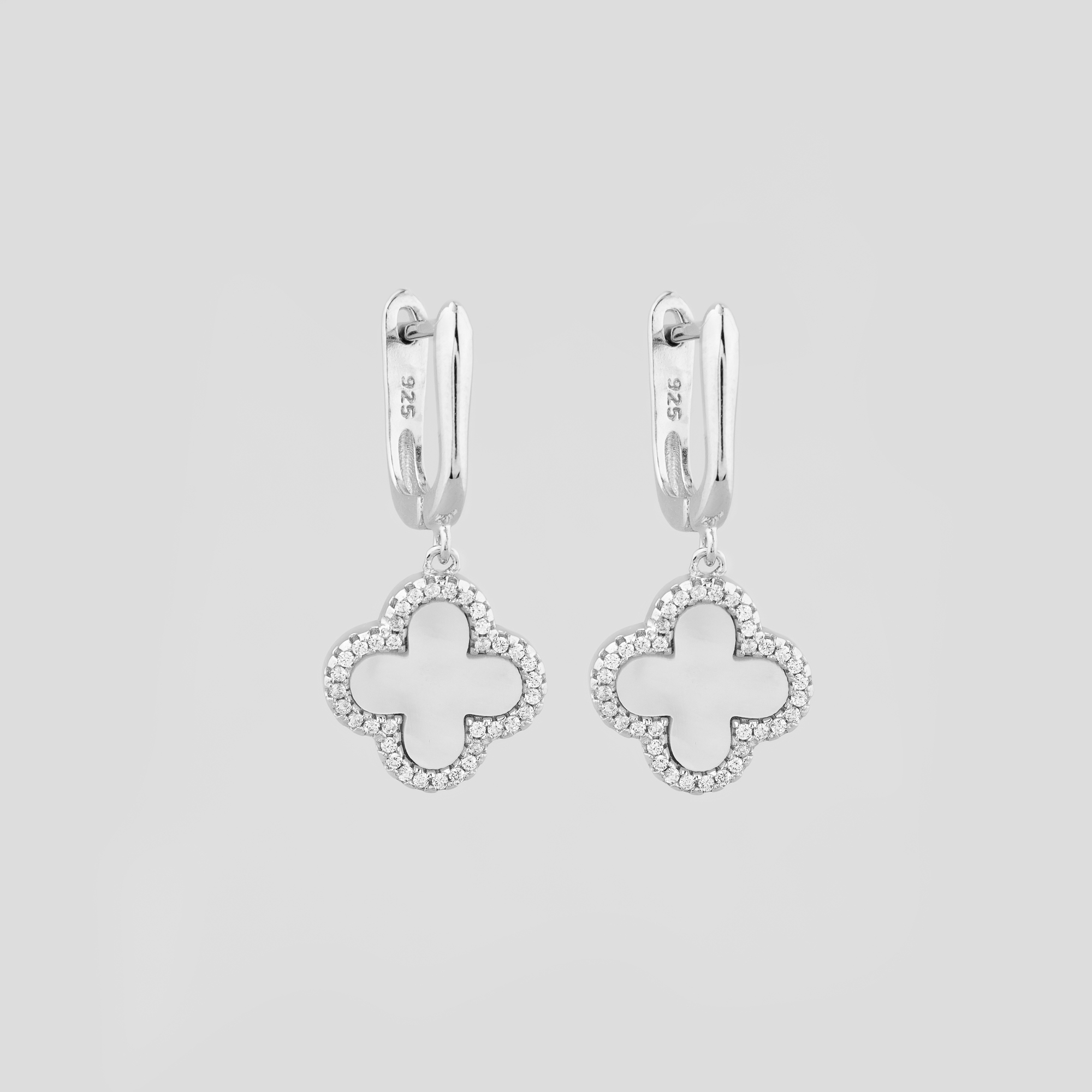 

Серебряные серьги Minimal 9520340б