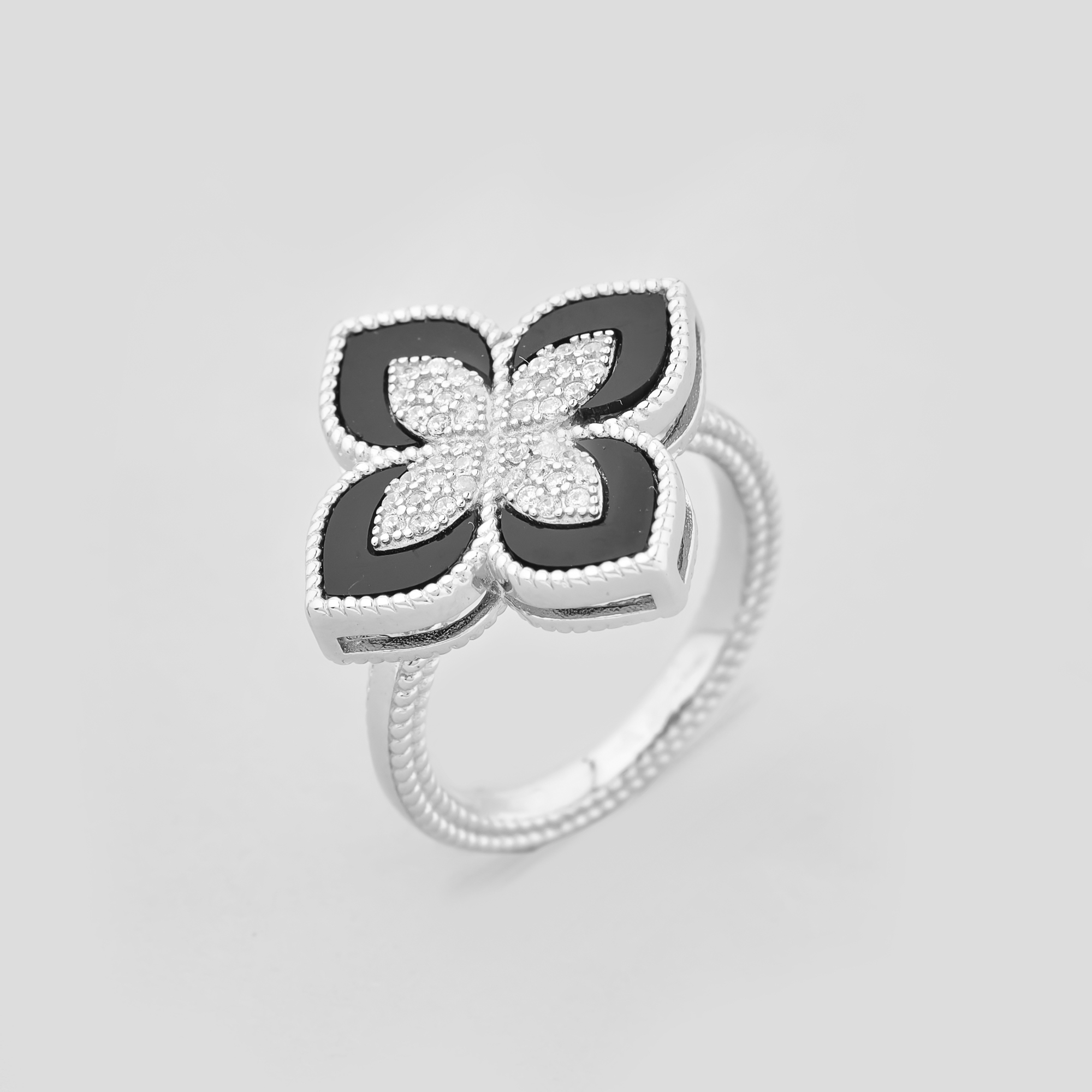 

Серебряное кольцо Minimal 91-0027ч- 17