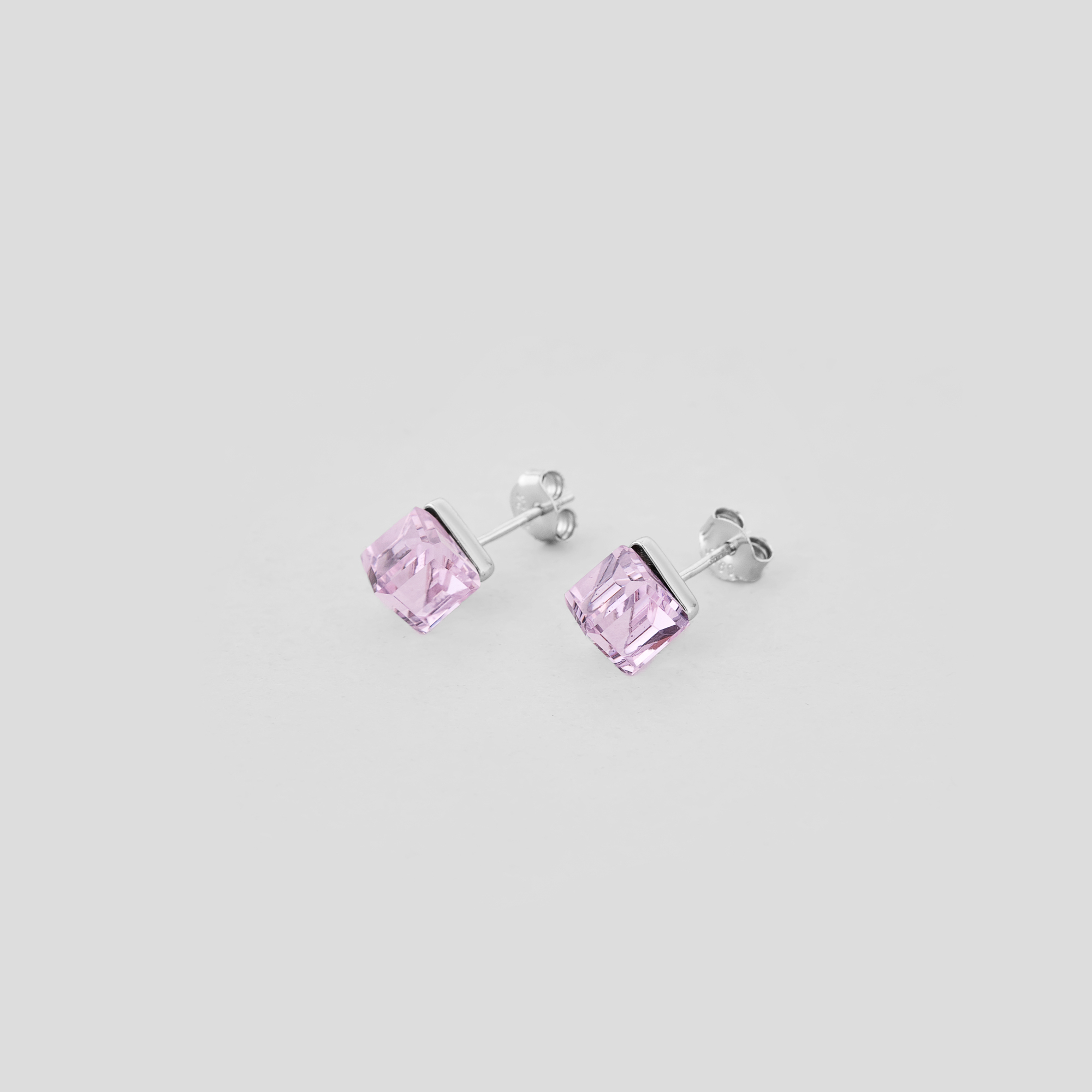 

Серебряные серьги Minimal 92-0030р
