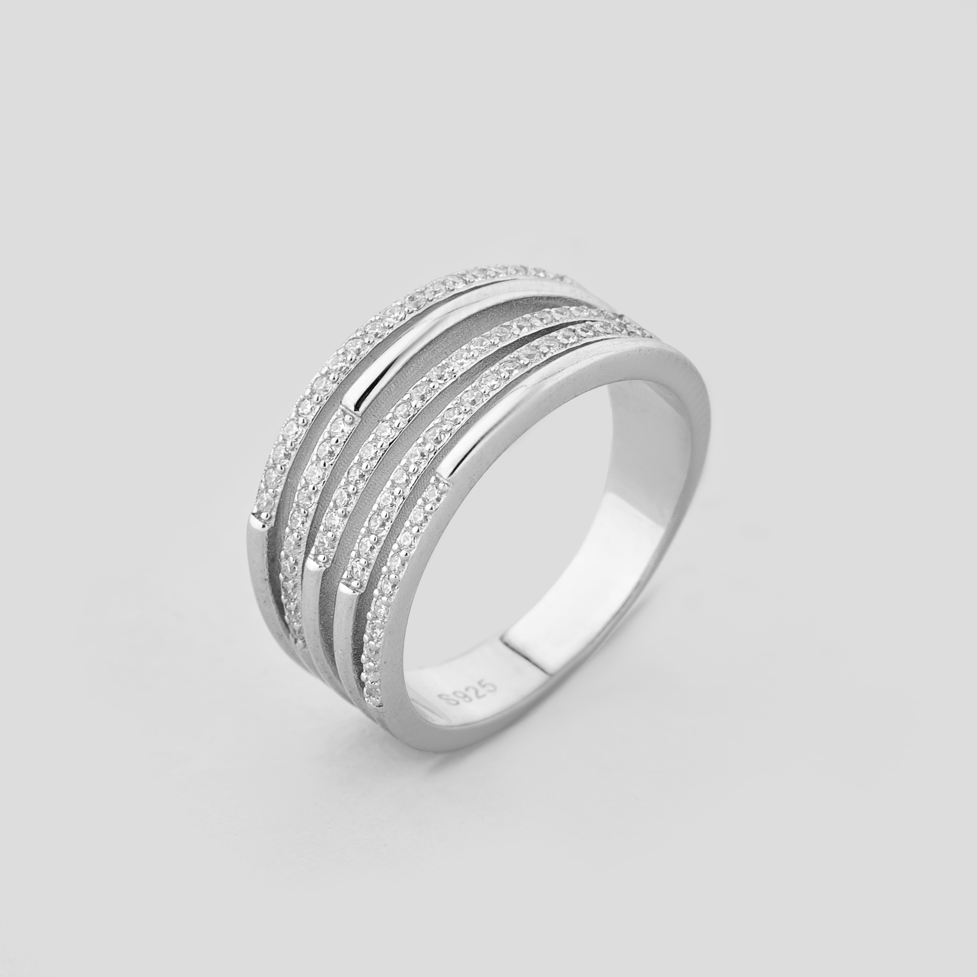 

Серебряное кольцо Minimal 1-0020б-17.5 17.5