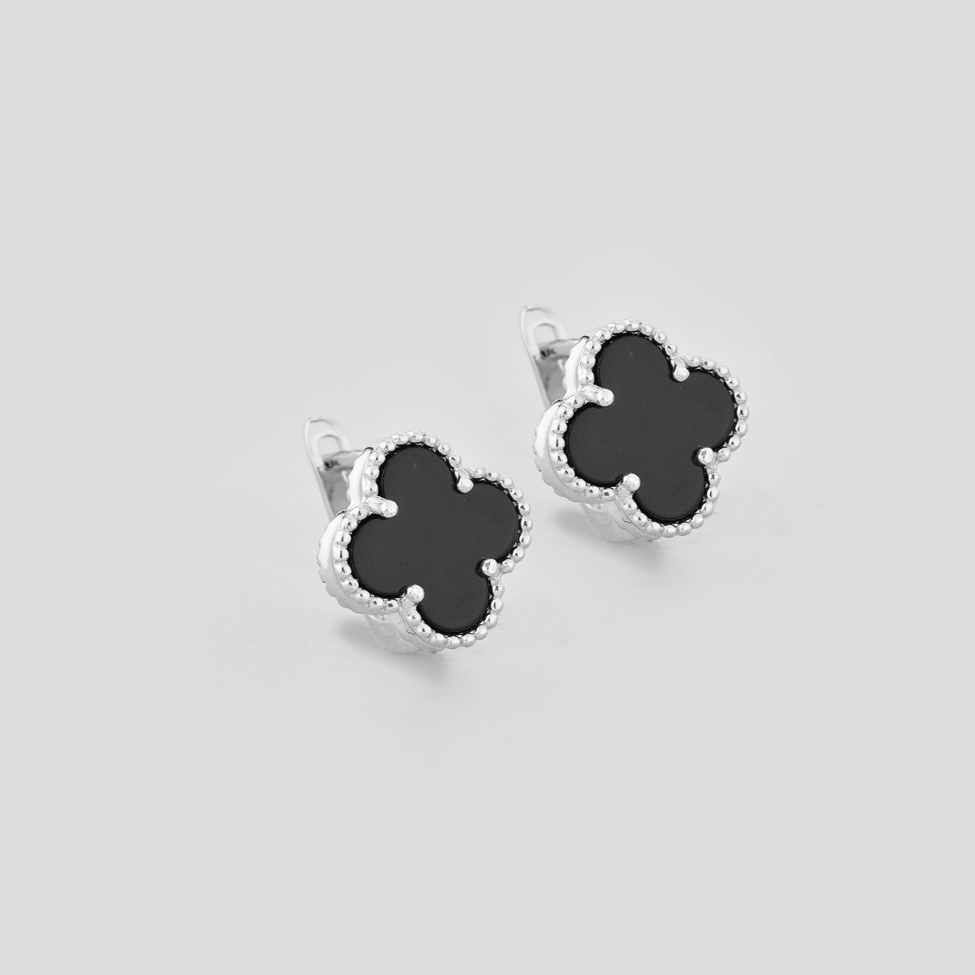

Серебряные серьги Minimal 2-0021ч
