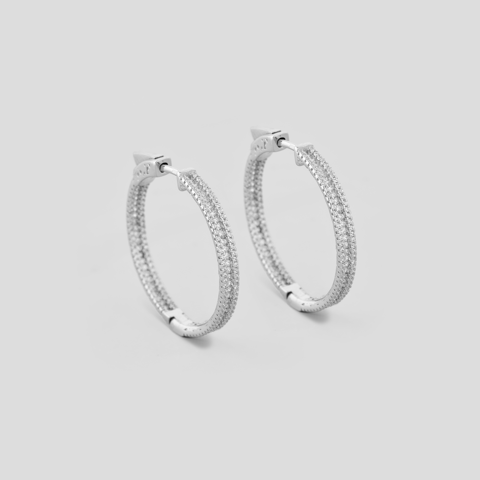 

Серебряные серьги Minimal 2-0030б
