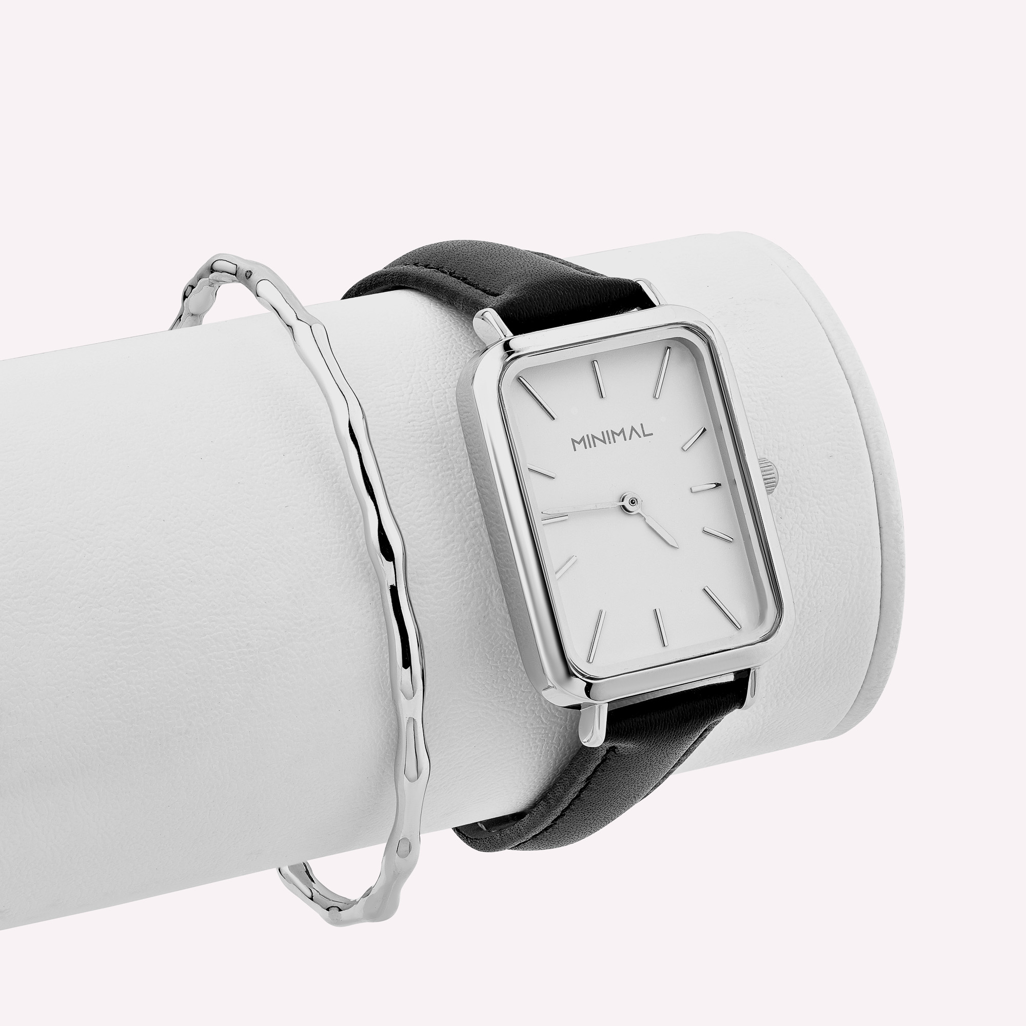 

Серебряный браслет Minimal В-74