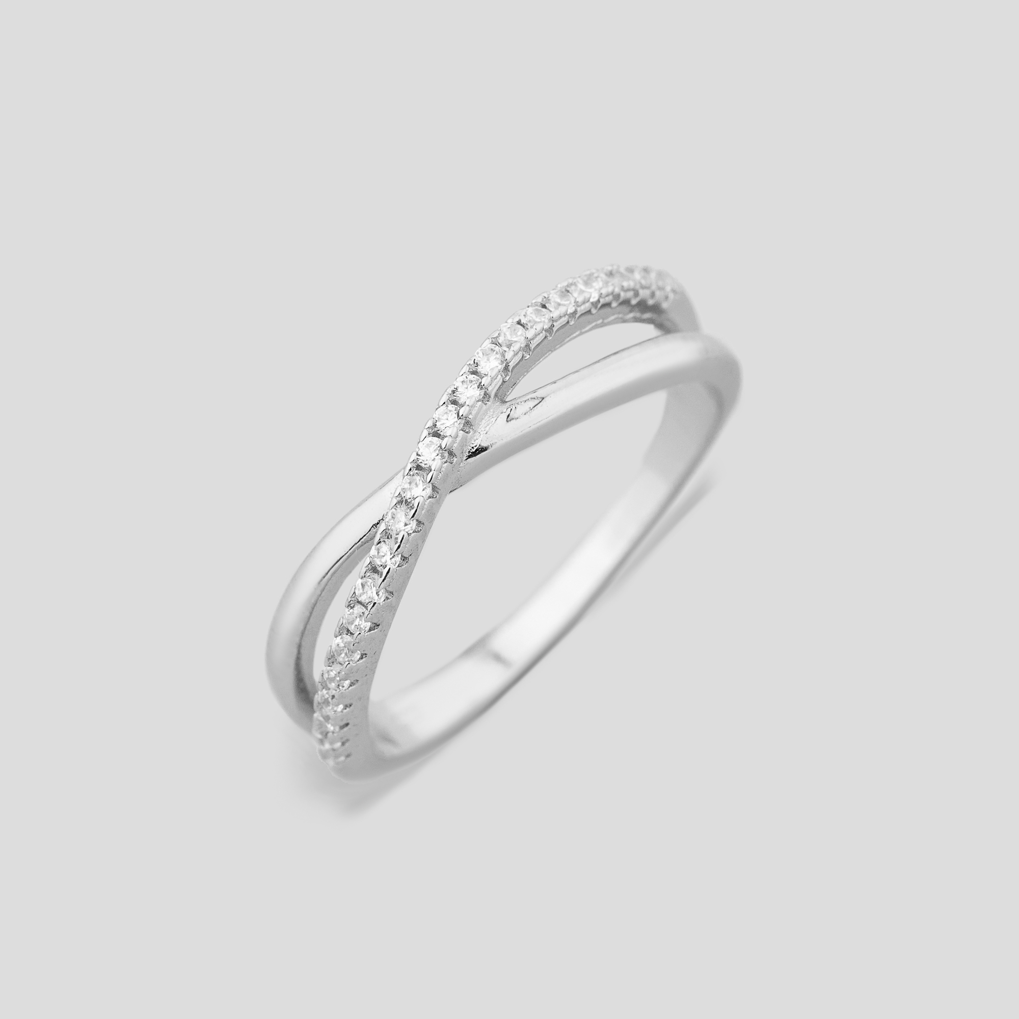 

Кольцо Тонкость линий